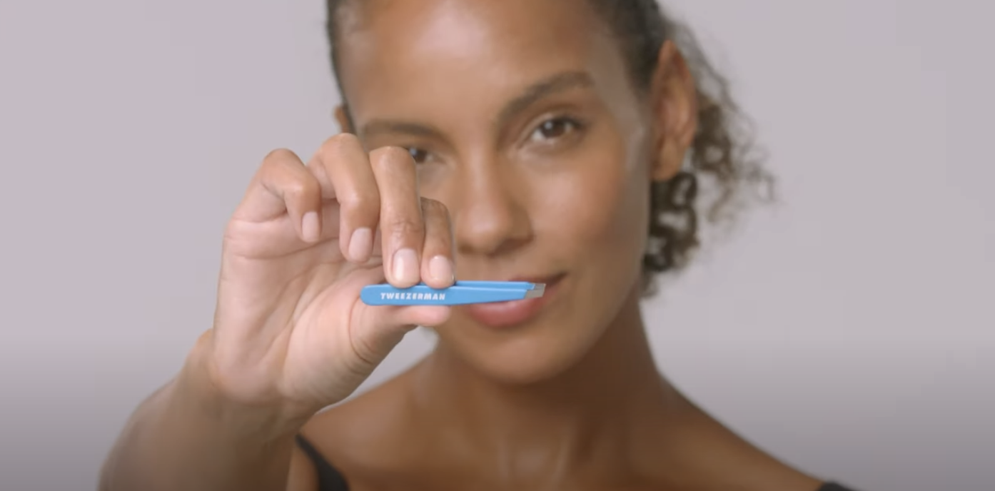 STARR COMMERCIAL // Tweezerman