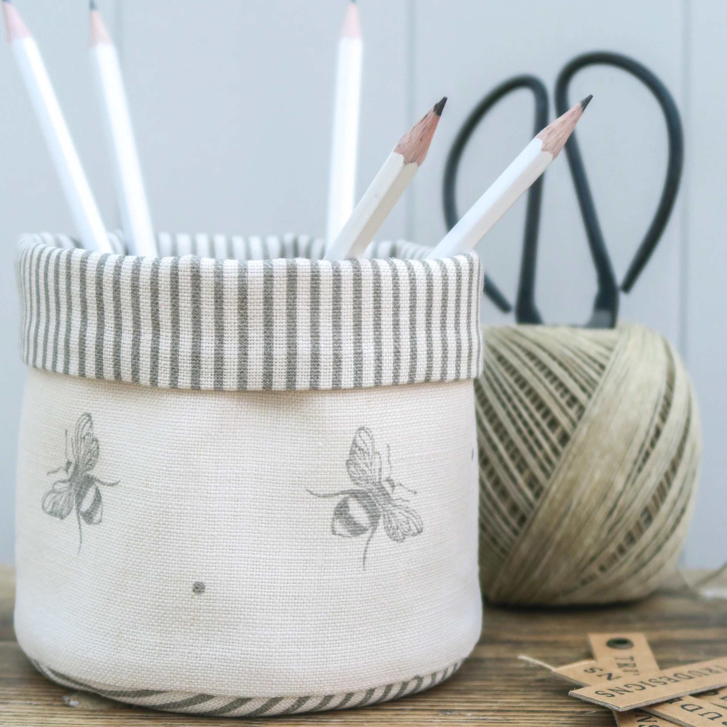 STORAGE POTS