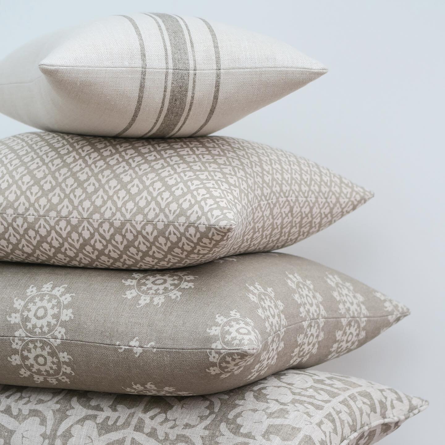 All the love for the neutrals &amp; textures here !
Happy Tuesday, hope your having a good start to the week x
.
.
~ Top to bottom Tea Danish Stripe, Henna Blotch Gozo, Henna Blotch Litik &amp; Light Grey Blotch Antibes. All cushions available to ord