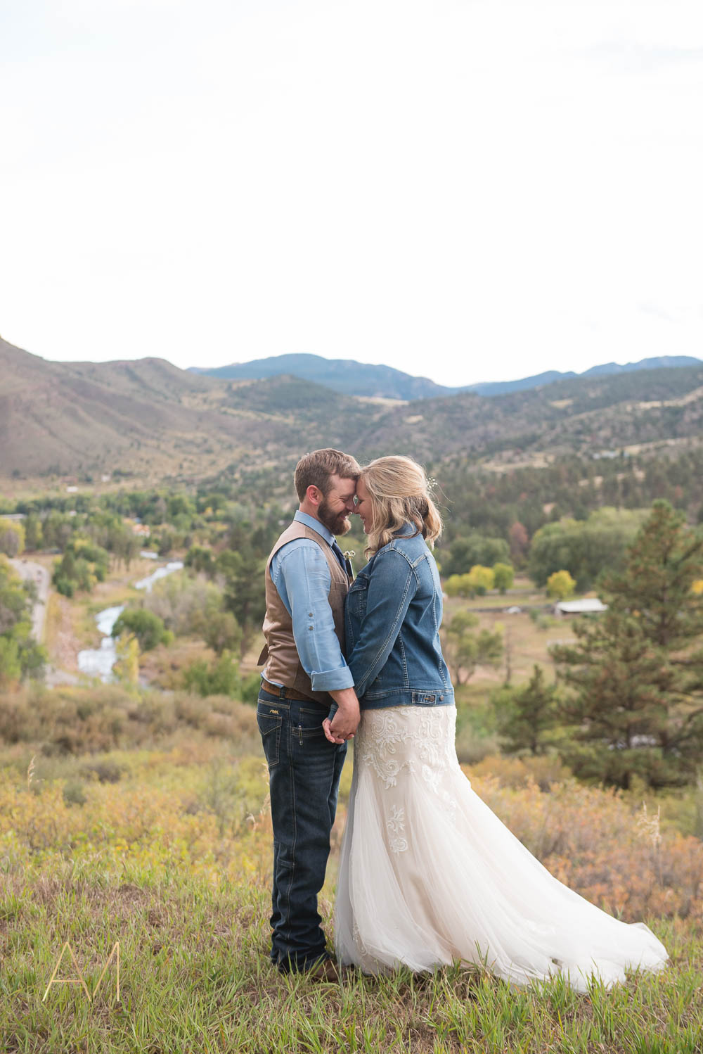 Lyons Colorado Wedding Photographer