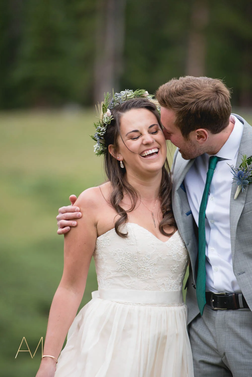 AshleighMillerWeddings-MadeleineAaron-Wedding-ArapahoeBasin-Colorado-2607.jpg