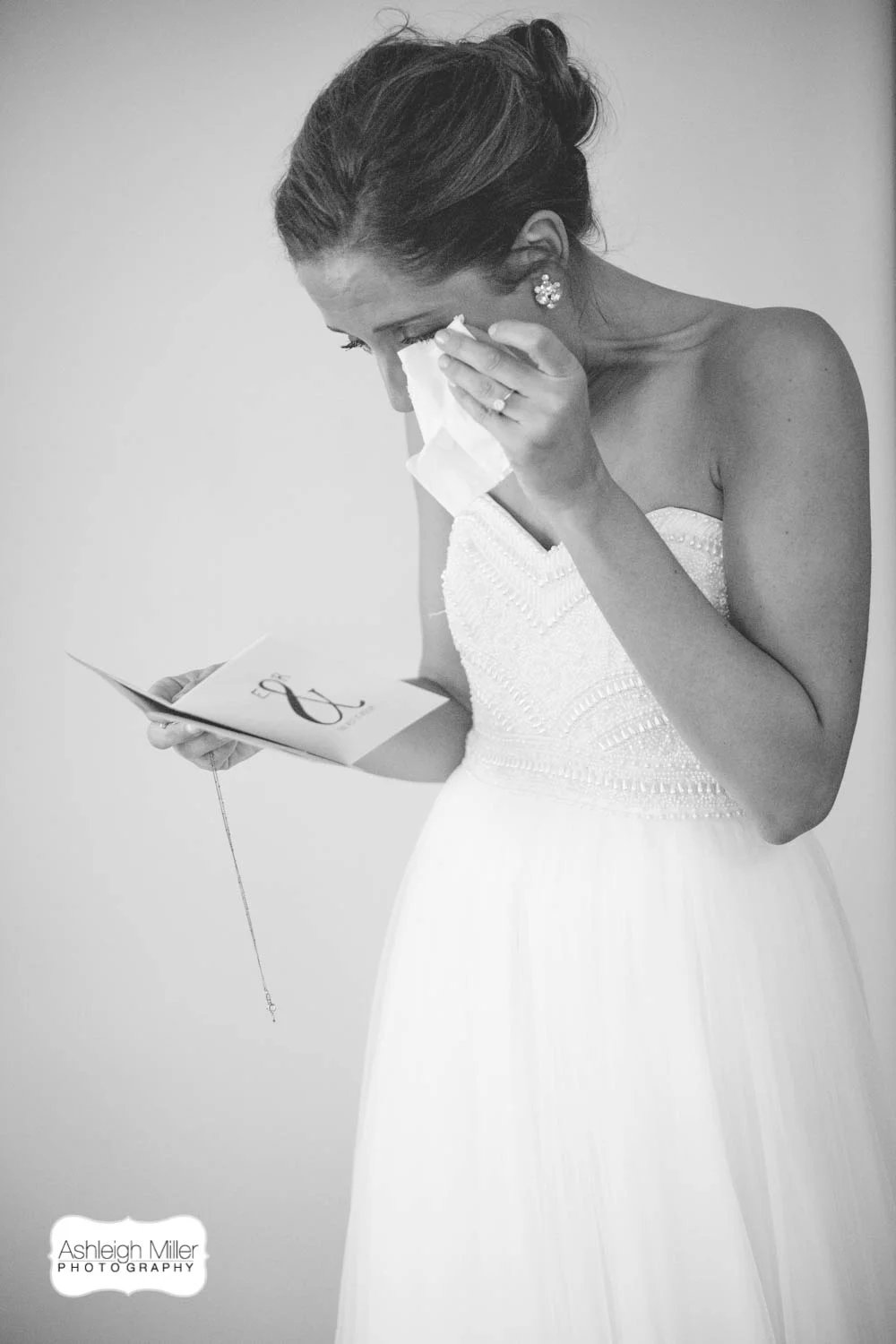 AMW-Wedding-EmilyRyan-WillowRidgeManor-1909-Blog.jpg