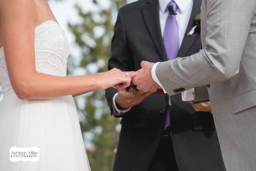 AMW-Wedding-EmilyRyan-WillowRidgeManor-3270-blog.jpg