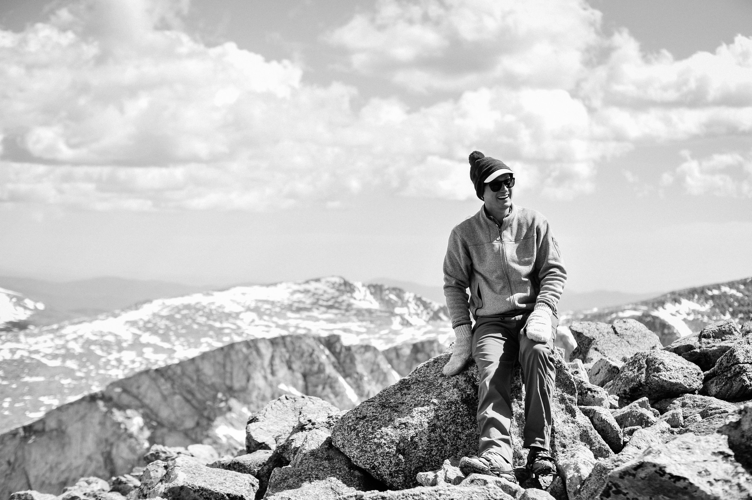 Adventure photography session hiking a 14er with matt and his mittens 