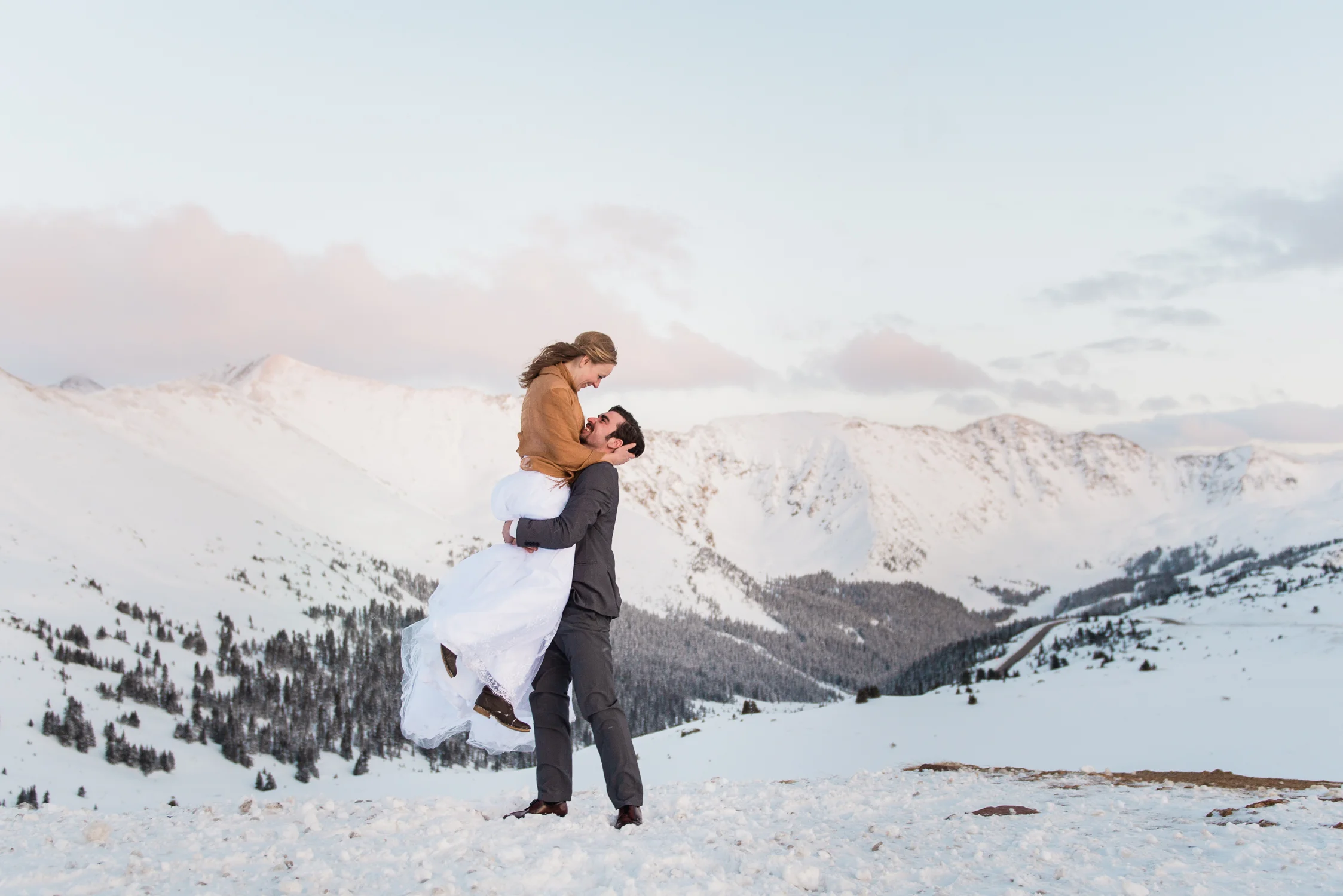 2018-04-StyledShoot-SkiTipLodge-Keystone-Loveland-1611.jpg