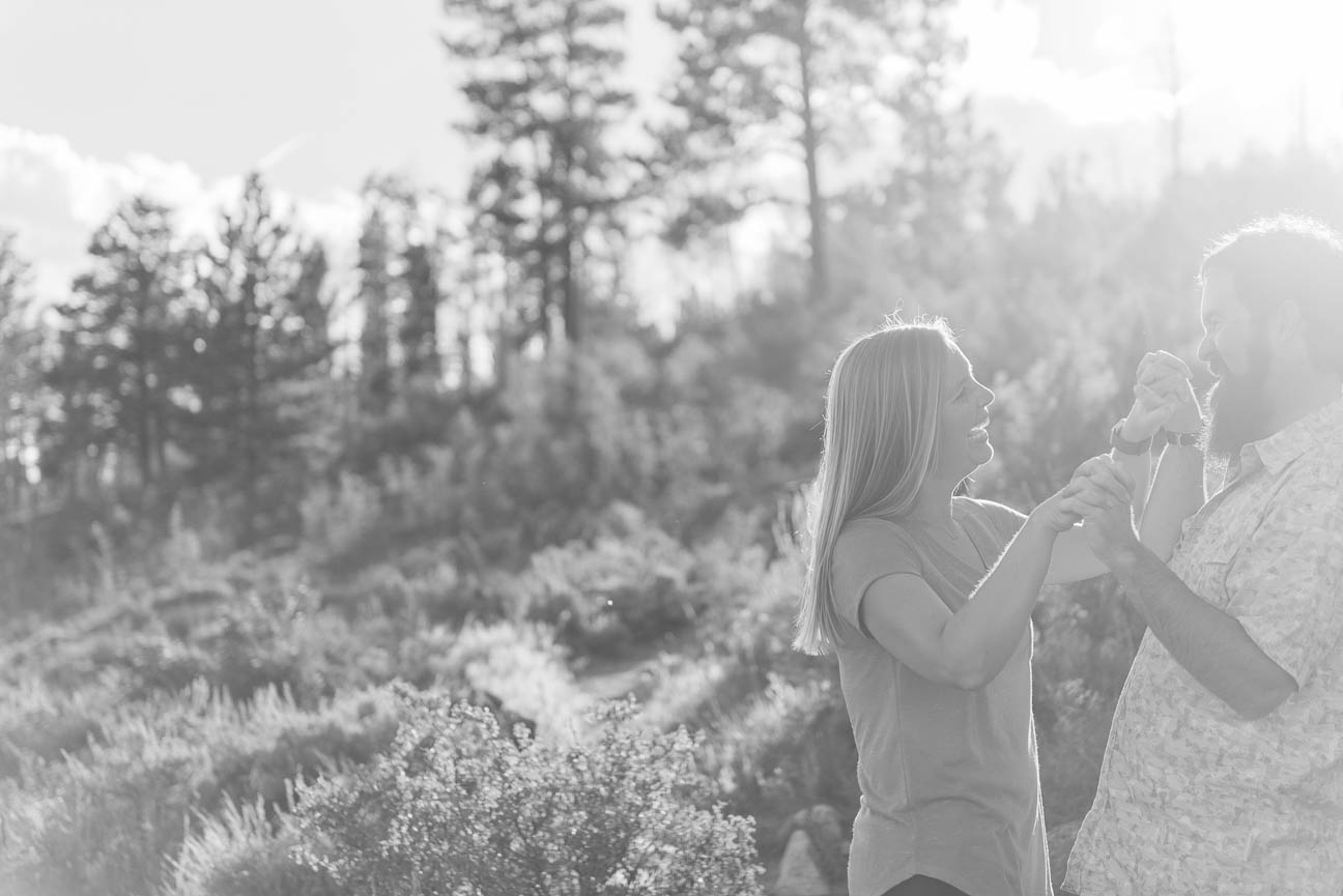 Colorado Hiking Engagment Session