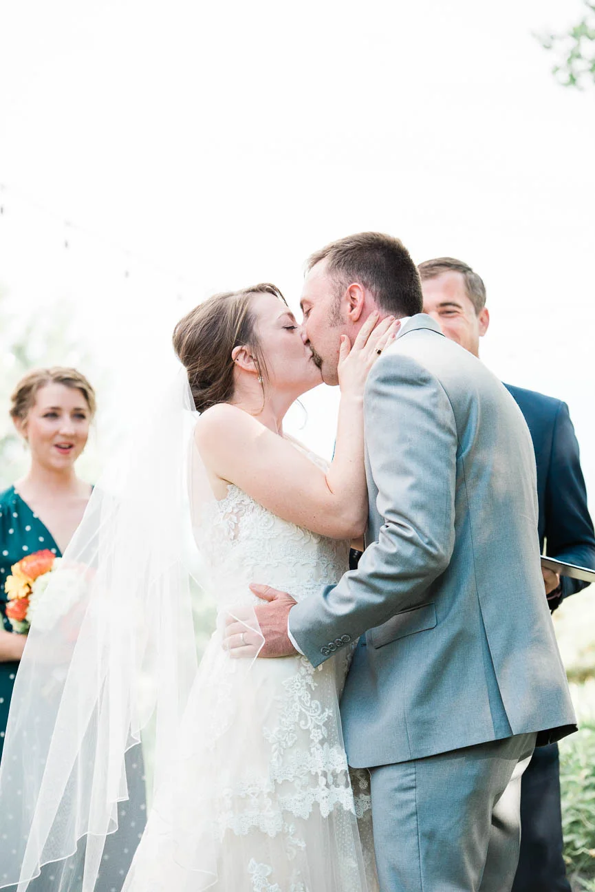 2019-07-06-Wedding-Emily-Tyler-Chatfield-BotanicalGardens-3044-2.jpg