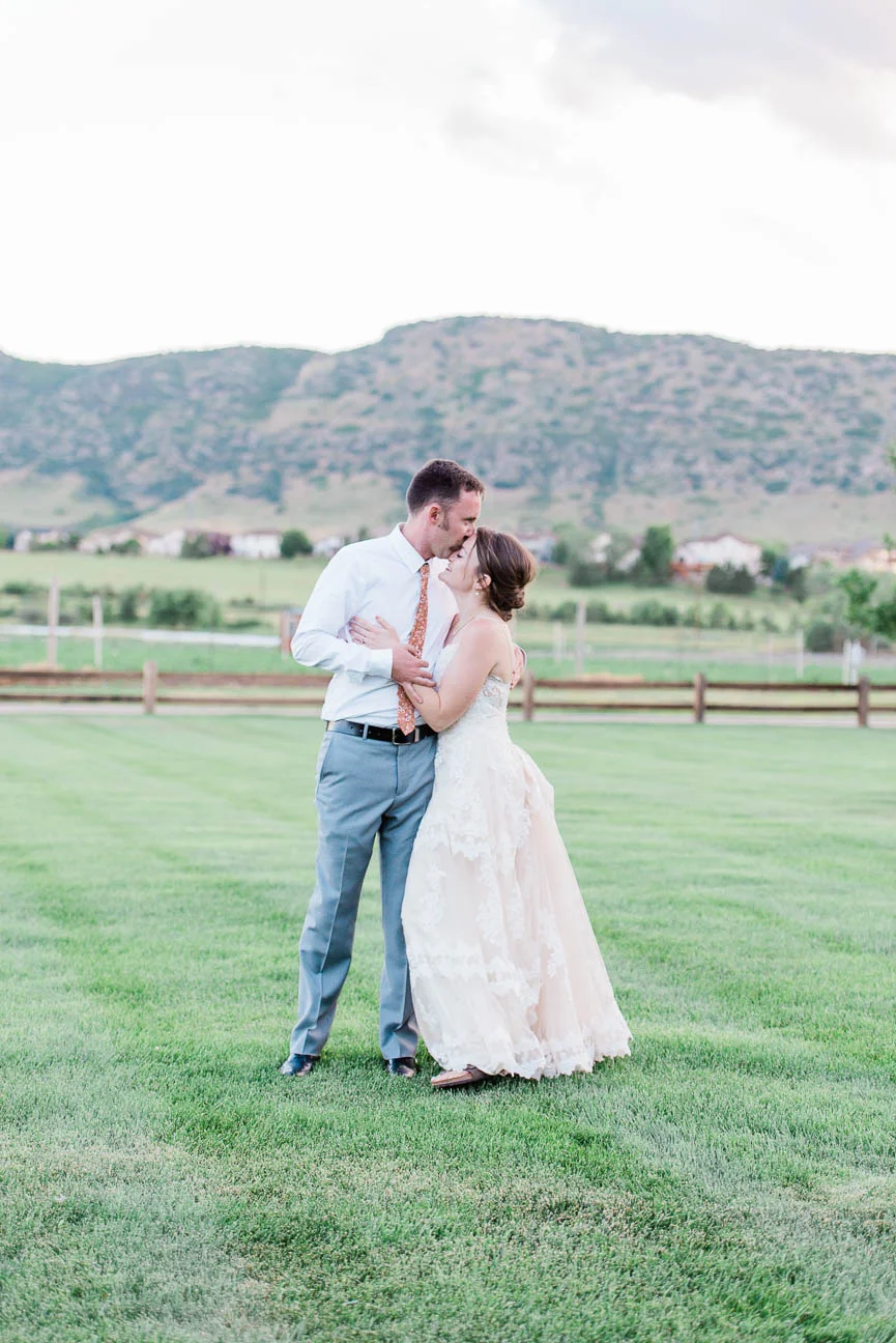 2019-07-06-Wedding-Emily-Tyler-Chatfield-BotanicalGardens-3167.jpg