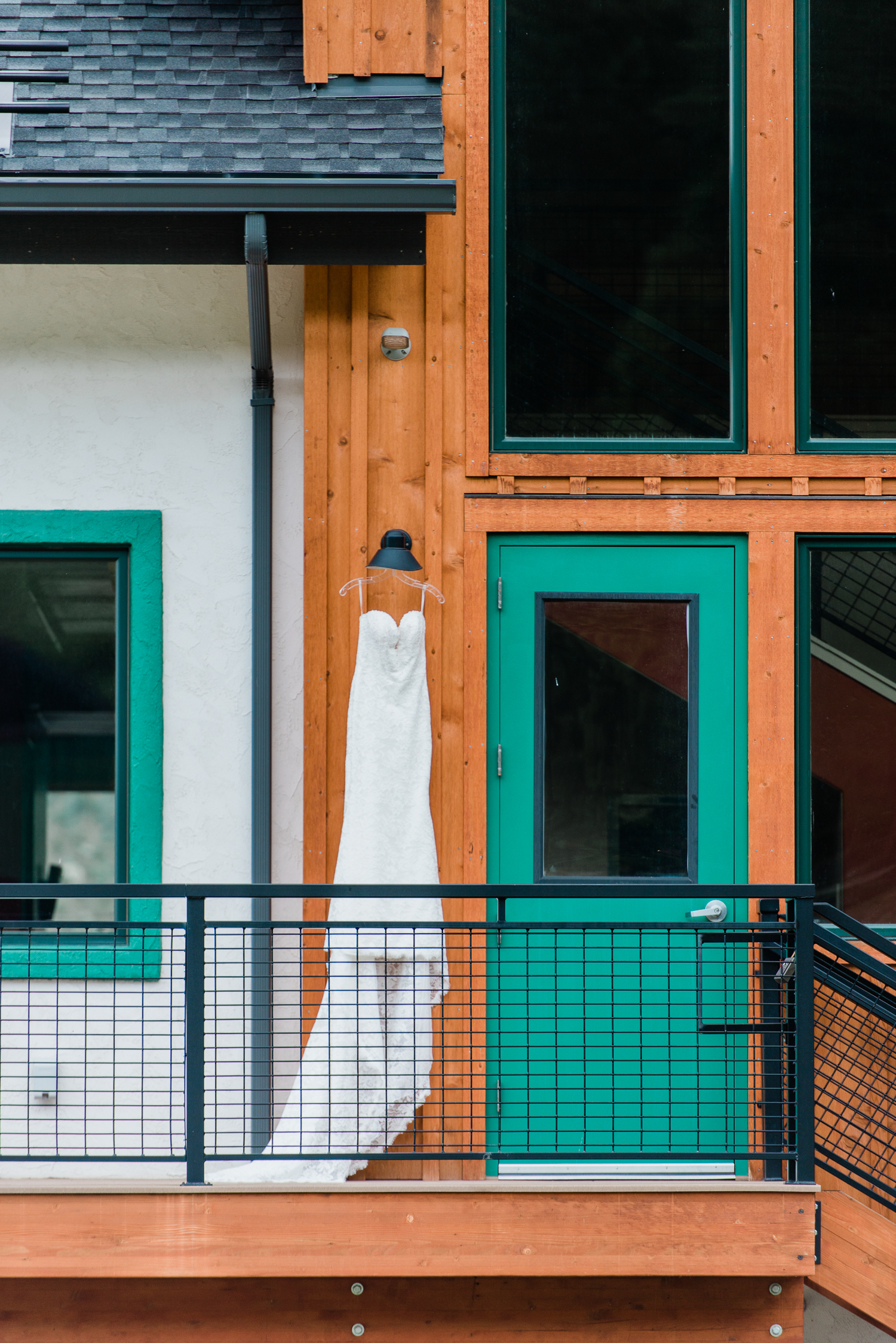 Arapahoe Basin Wedding at Black Mountain Lodge, Colorado - Ashleigh Miller Wedding Photography