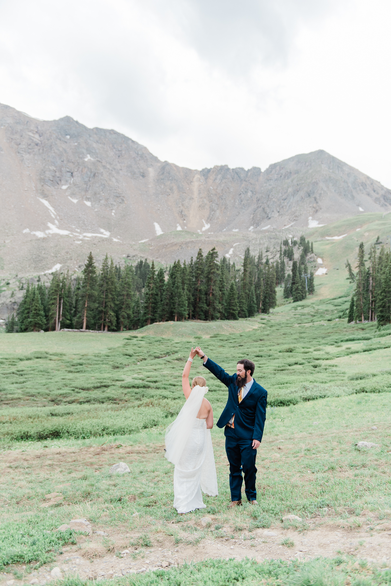 Arapahoe Basin Wedding at Black Mountain Lodge, Colorado - Ashleigh Miller Wedding Photography