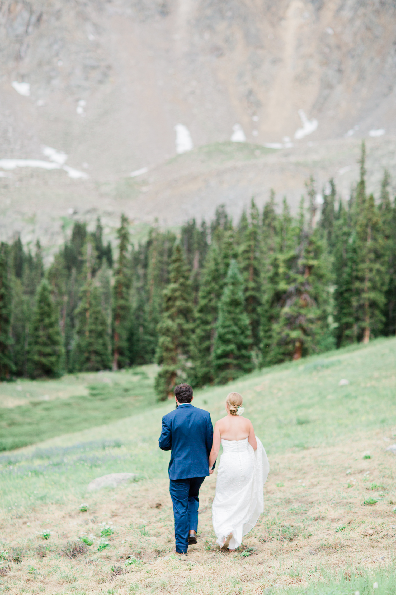 Arapahoe Basin Wedding at Black Mountain Lodge, Colorado - Ashleigh Miller Wedding Photography