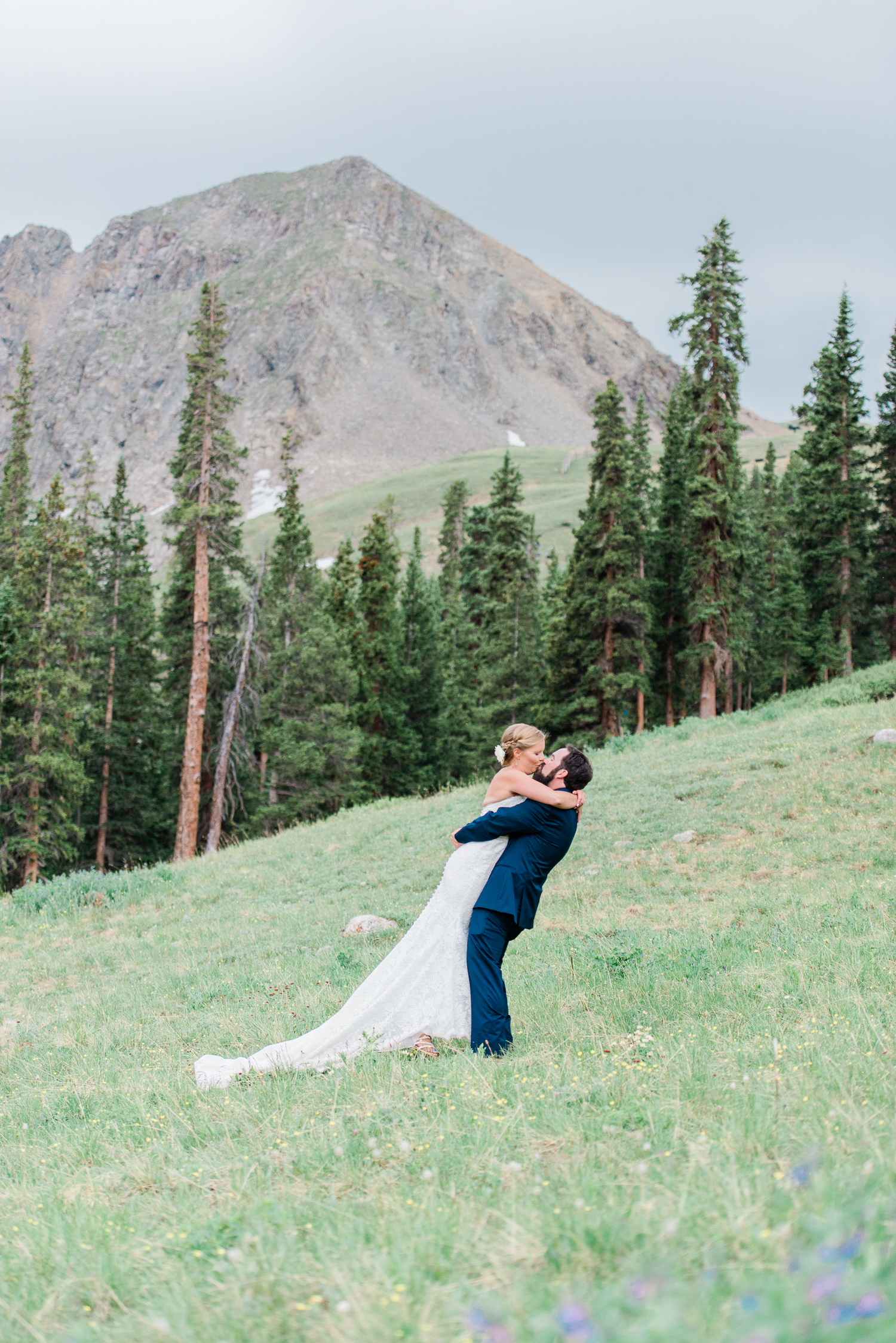 Arapahoe Basin Wedding at Black Mountain Lodge, Colorado - Ashleigh Miller Wedding Photography