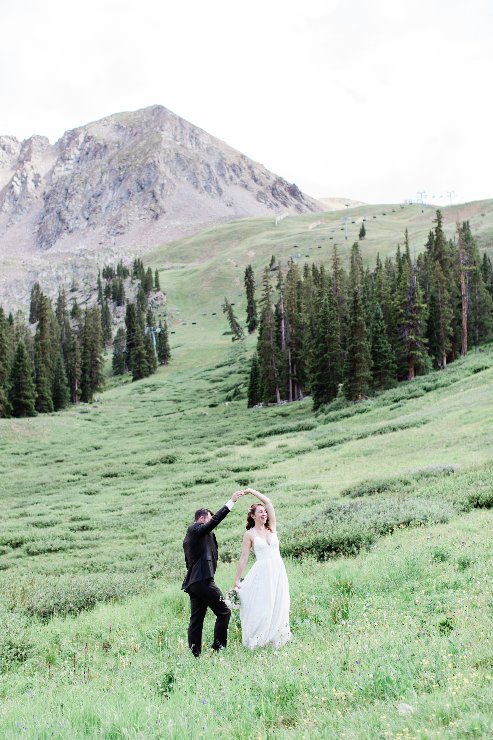 2019-08-09-Wedding-Kate-Hunter-ArapahoeBasin-1885.jpg
