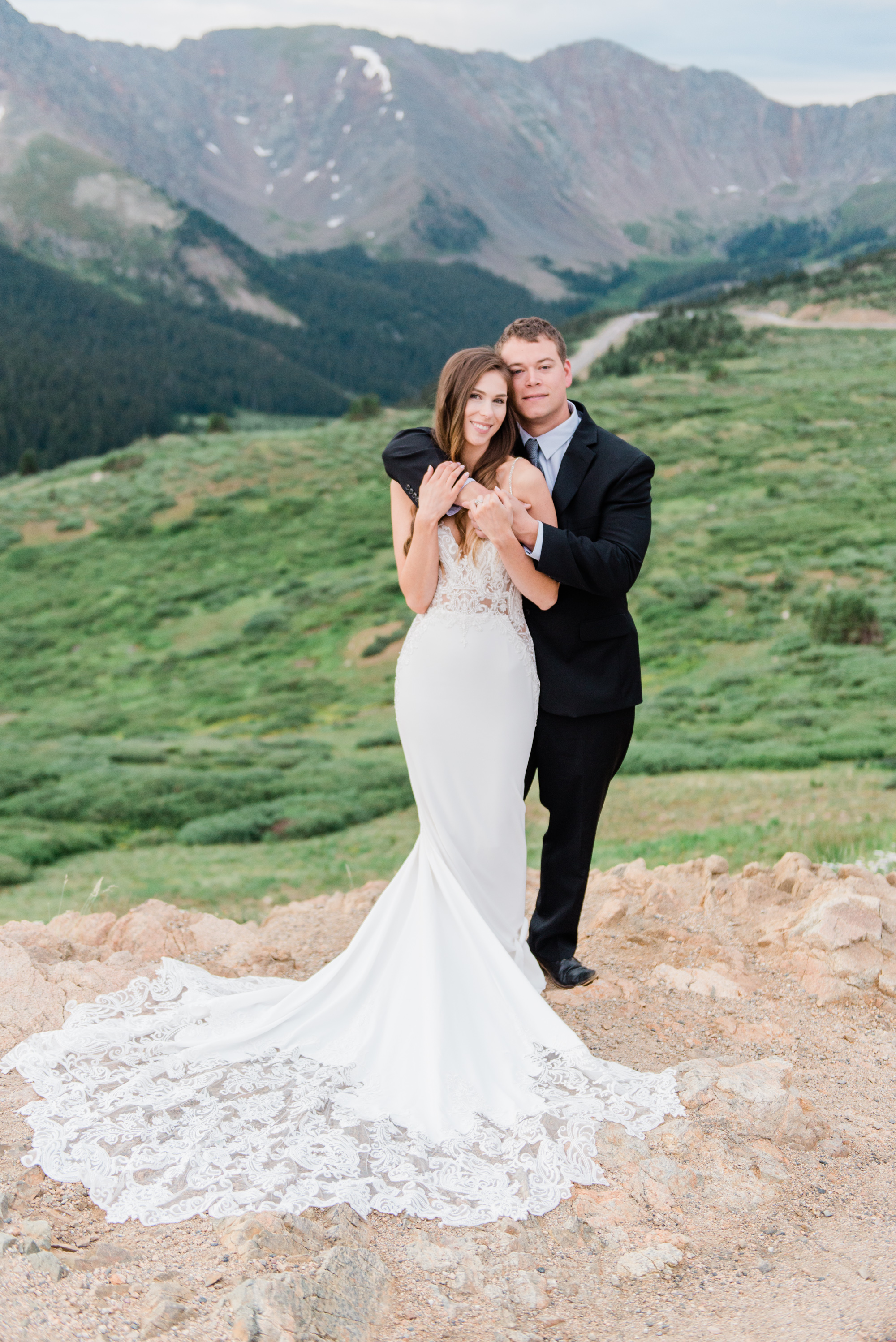 AshleighMillerPhotography-Elopement-Rachel-Justin-Colorado-16.jpg