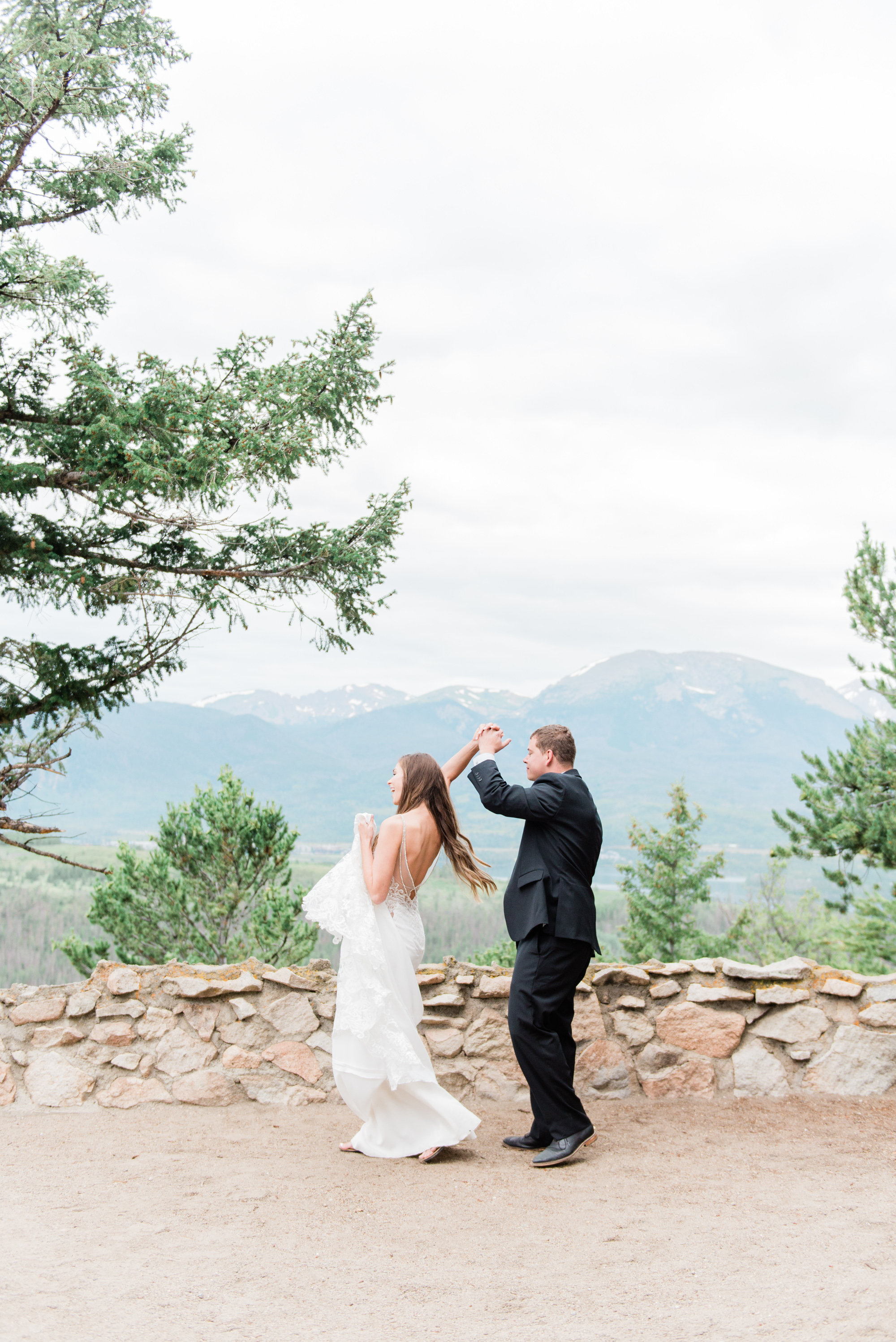 AshleighMillerPhotography-Elopement-Rachel-Justin-Colorado-38.jpg