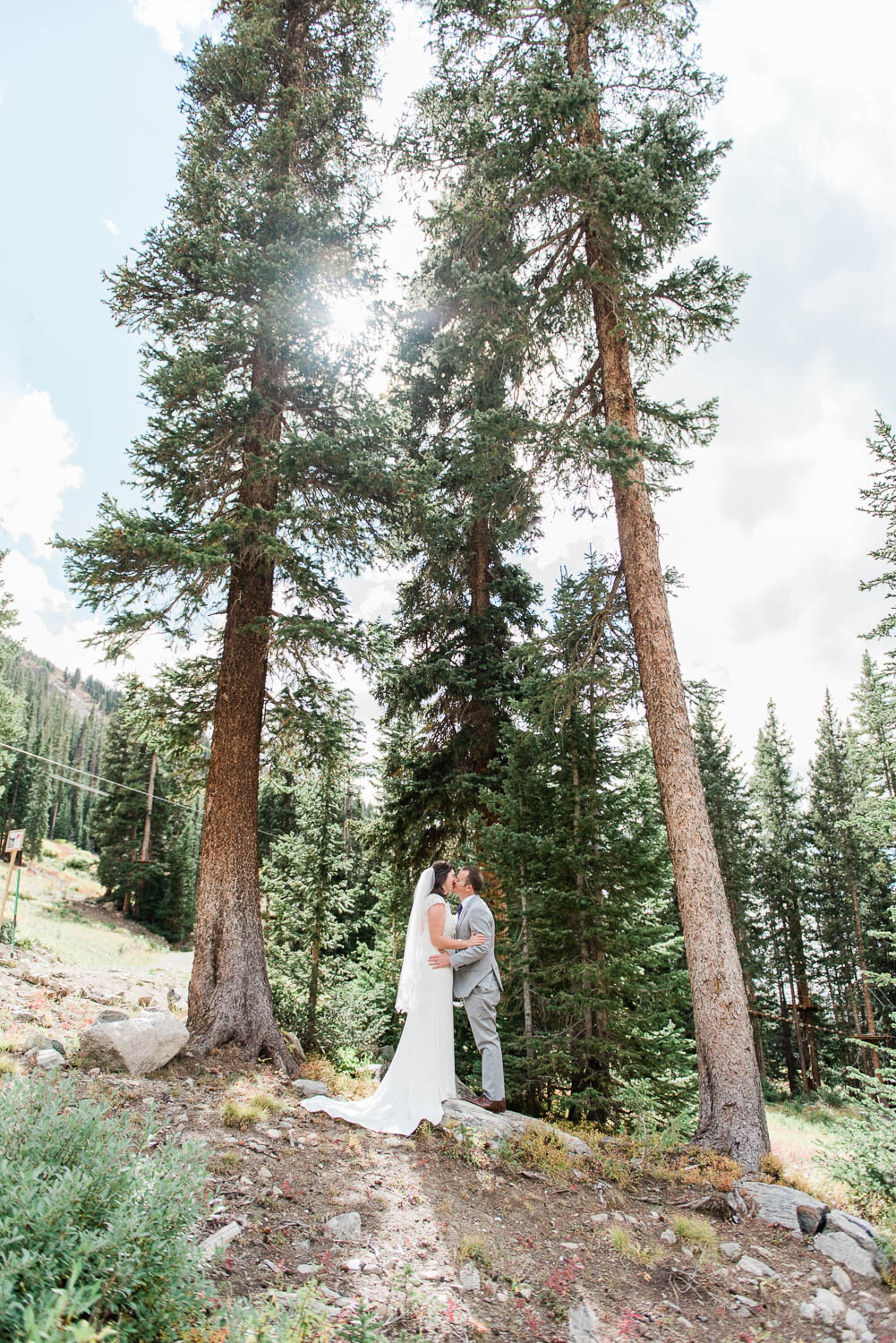 AshleighMillerPhotography-Wedding-JR-ArapahoeBasin-Colorado-Fall-18.jpg