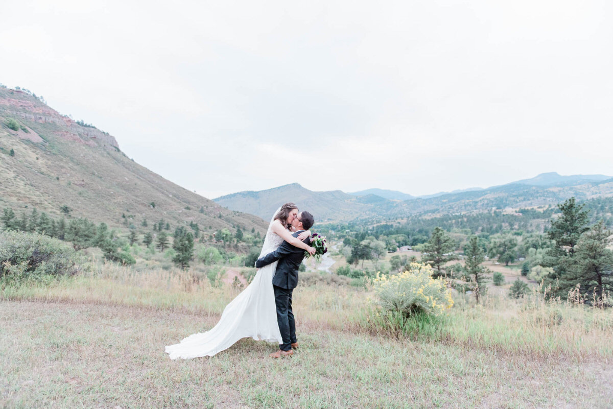 AshleighMiller-Photography-Wedding-LJ-Lyons-Colorado-38.jpg