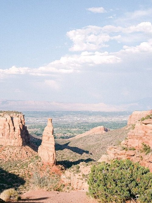 Elopement-Guide-Grand-Valley-Colorado-Vineyard-National-Park-Wedding-4.jpg