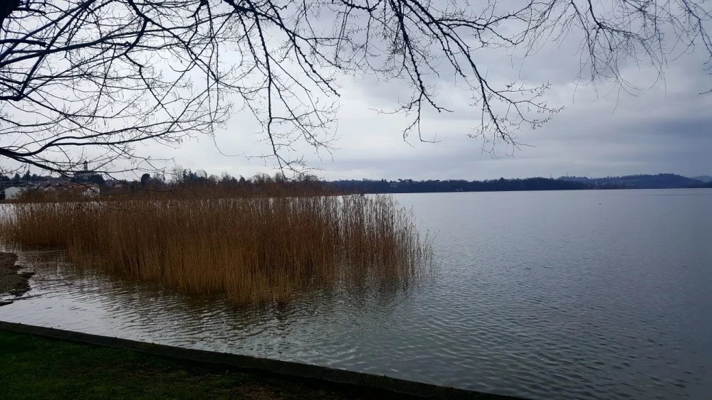 Fiume Po in piena