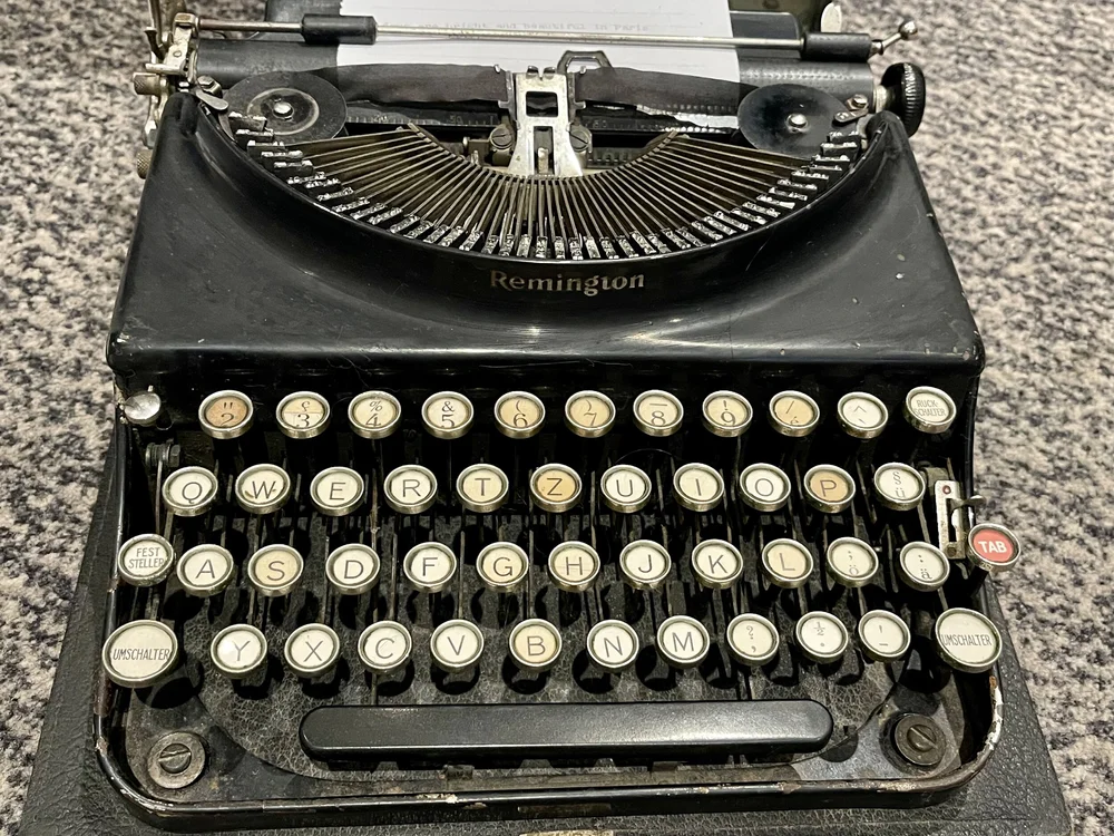 RHYTHR リズル TYPEWRITER SWING TOP 50% OFF! Rheinmetall KST Typewriter, Original Gray Color in