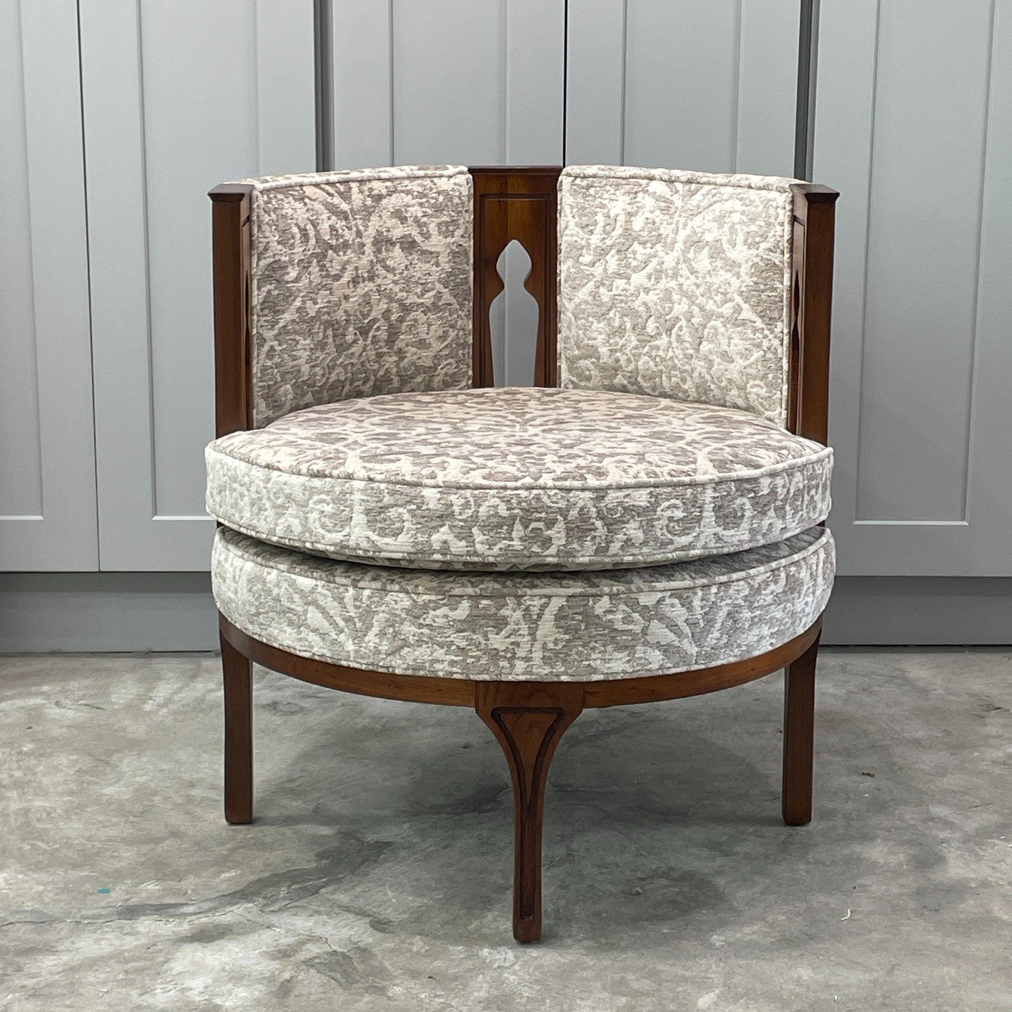 Spanish Gothic Revival! Mid-century walnut chair, refinished, and reupholstered with a thick, gorgeous, damask from Osborne and Little. It's stuffed with horsehair and cotton, my favorite materials. The seat cushion has new foam over 8-way hand-tied 