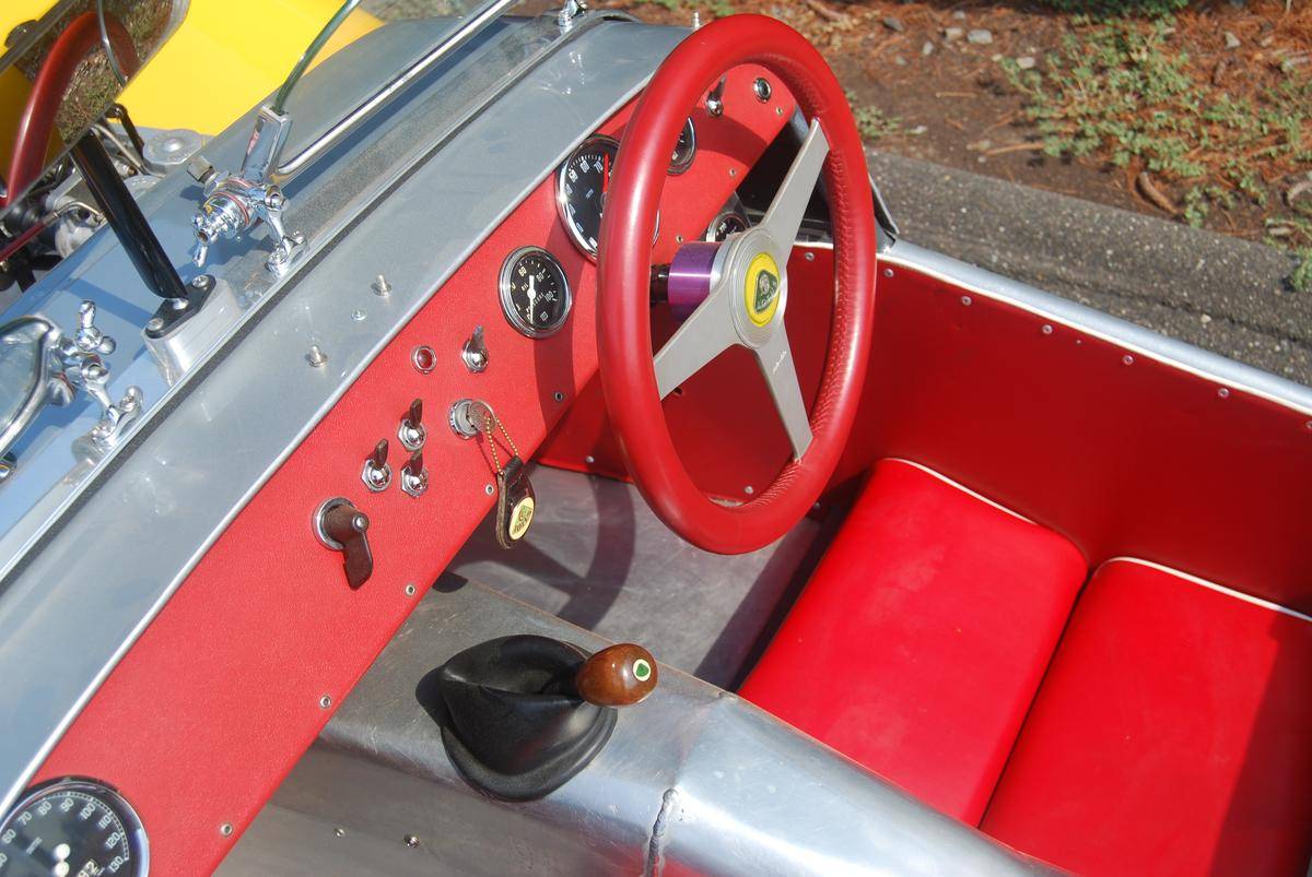 1964 Lotus Super 7 14.jpg