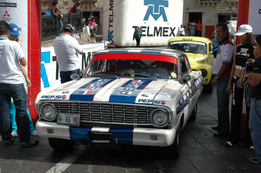 31- Bill Murray and Falcon Volvo finish at Zacatecas_.jpg