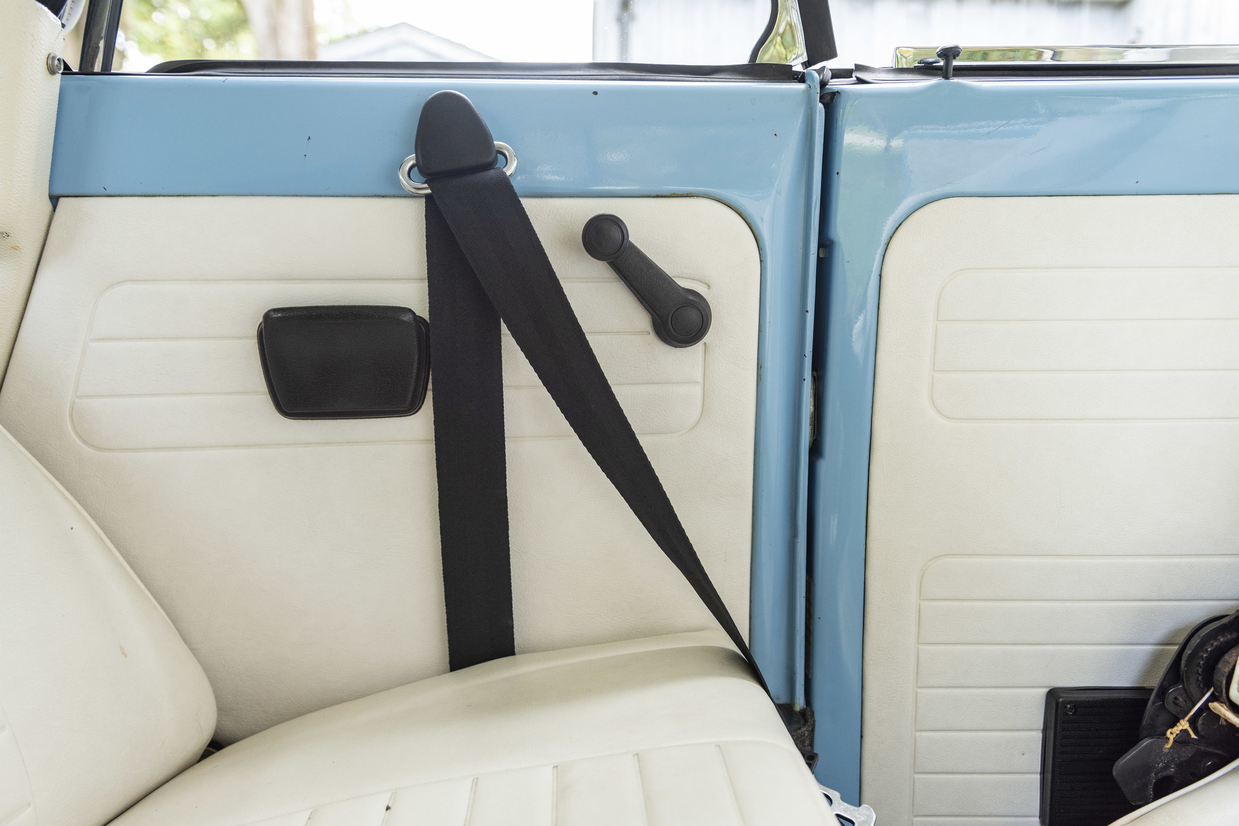 VW Bug Interior_022.JPG