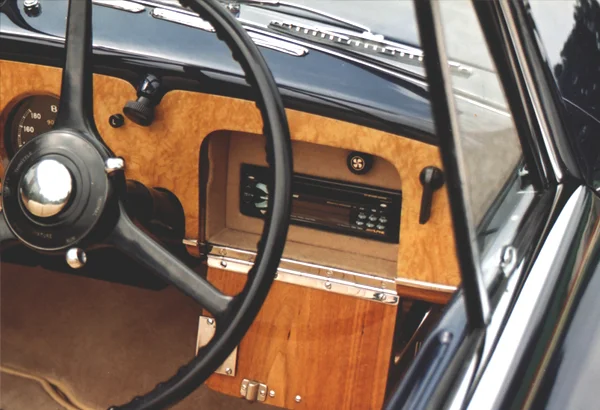 d_big-01-graberbentley-14.jpg