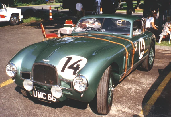 big-06-AstonMartin-05.jpg