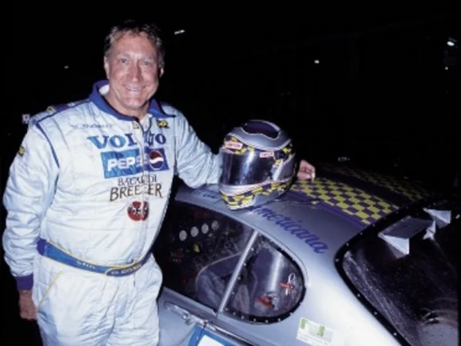 A tired but happy Piloto; Senor Bill & the PEPSI VOLVO!!