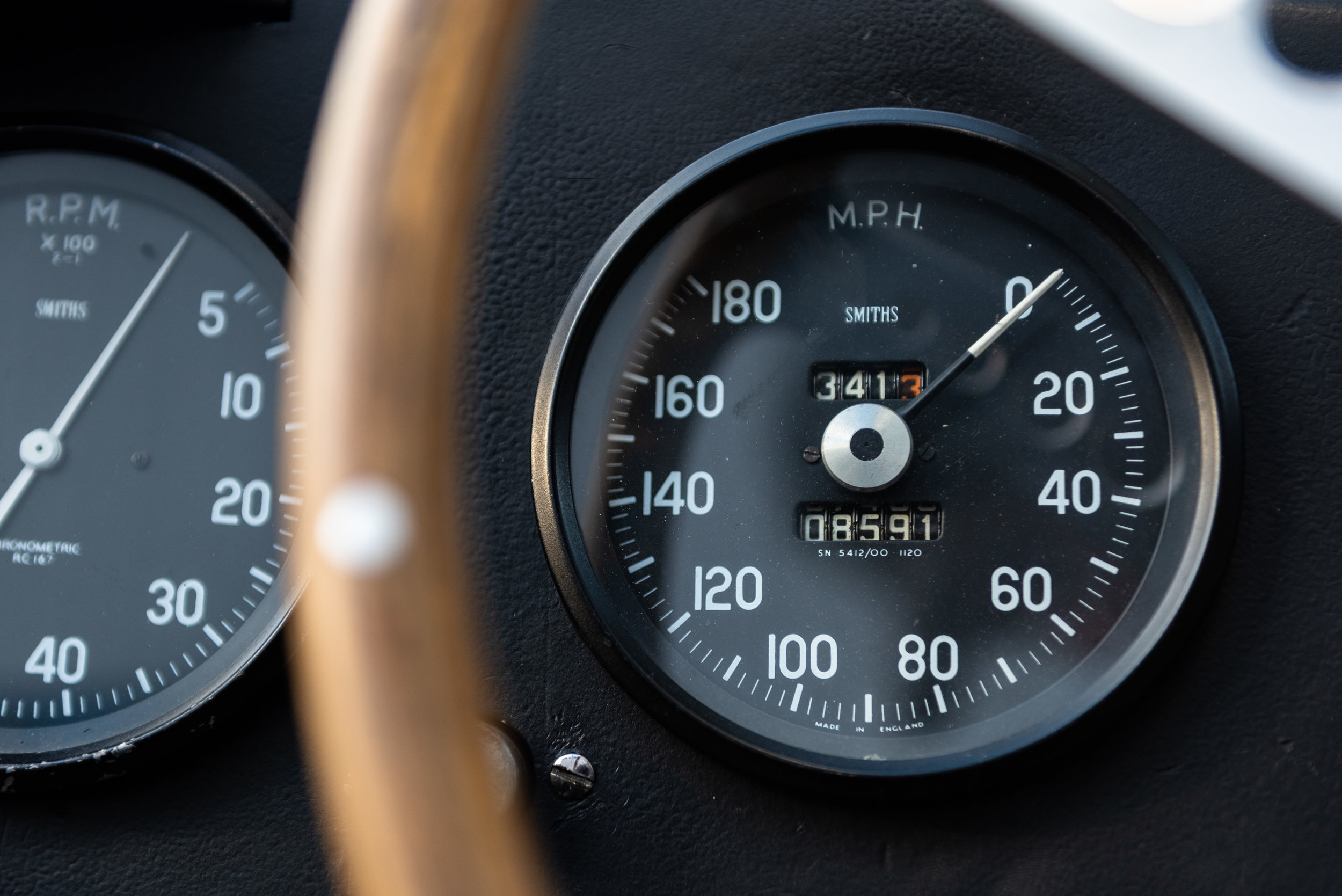 JaguarXKSS_-34.jpg
