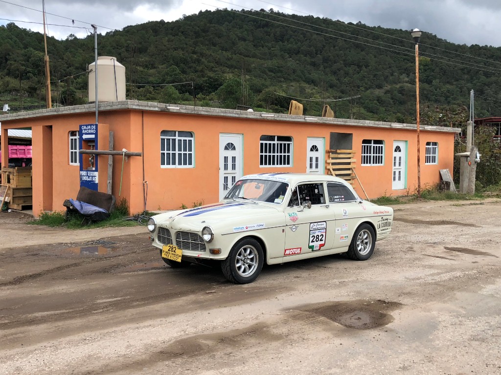 7da905cc-32f5-42e0-bc17-459728b91e90.jpg