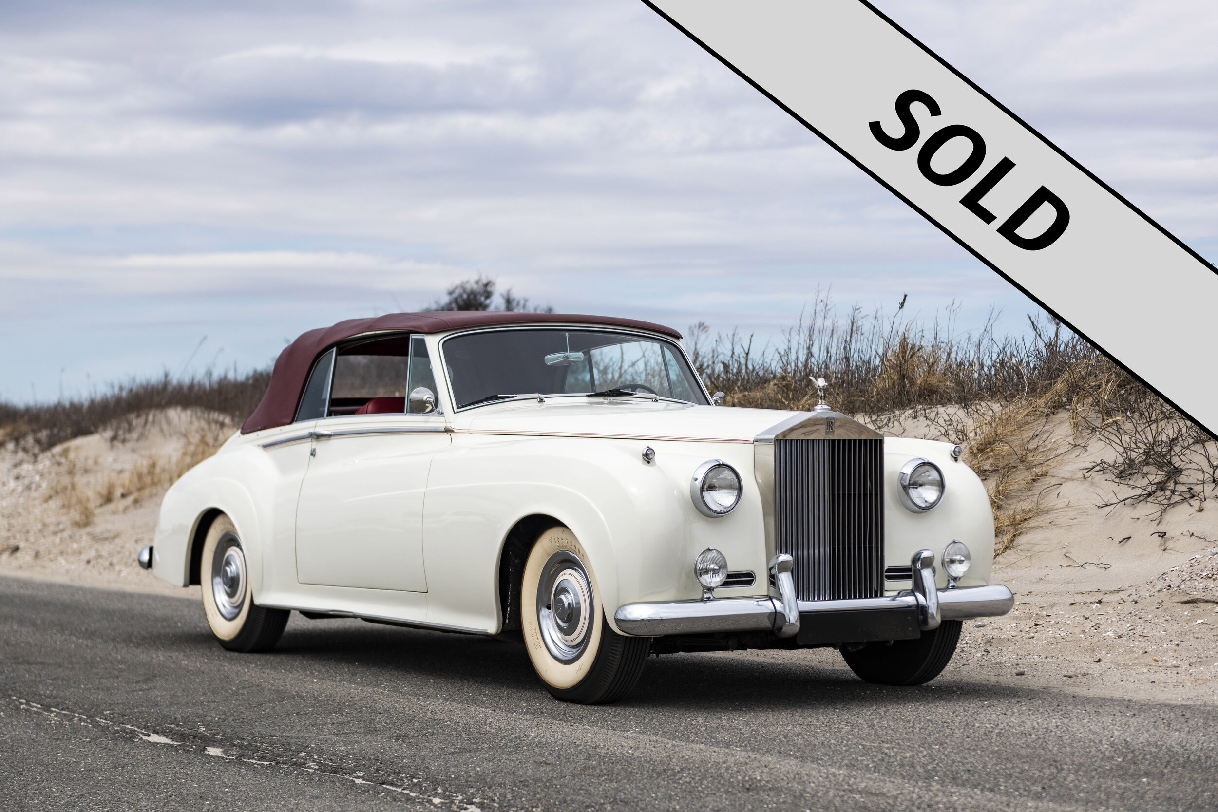 1961 Rolls Royce Silver Cloud II (12) SOLD.jpg