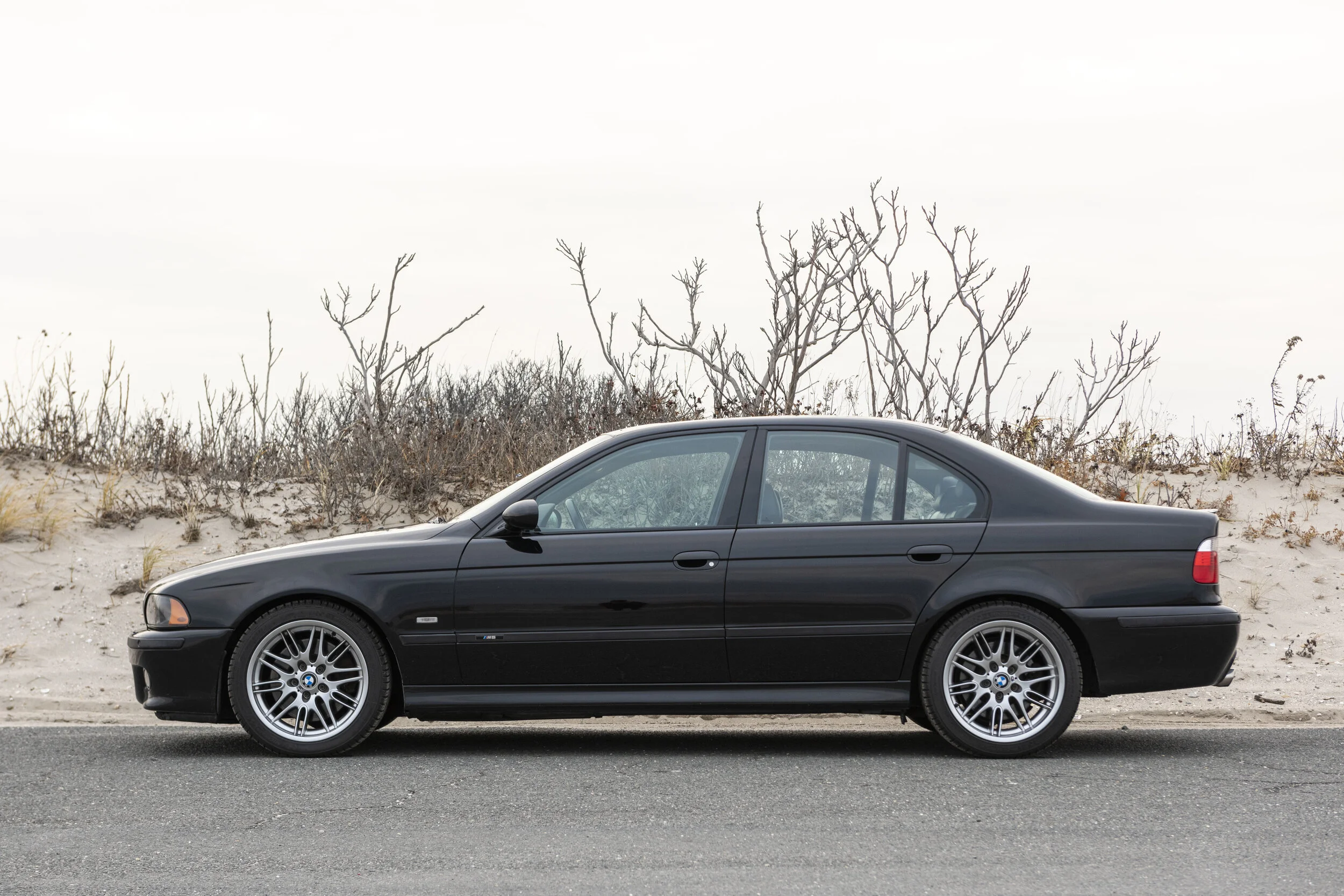 Bmw m5 2001 года