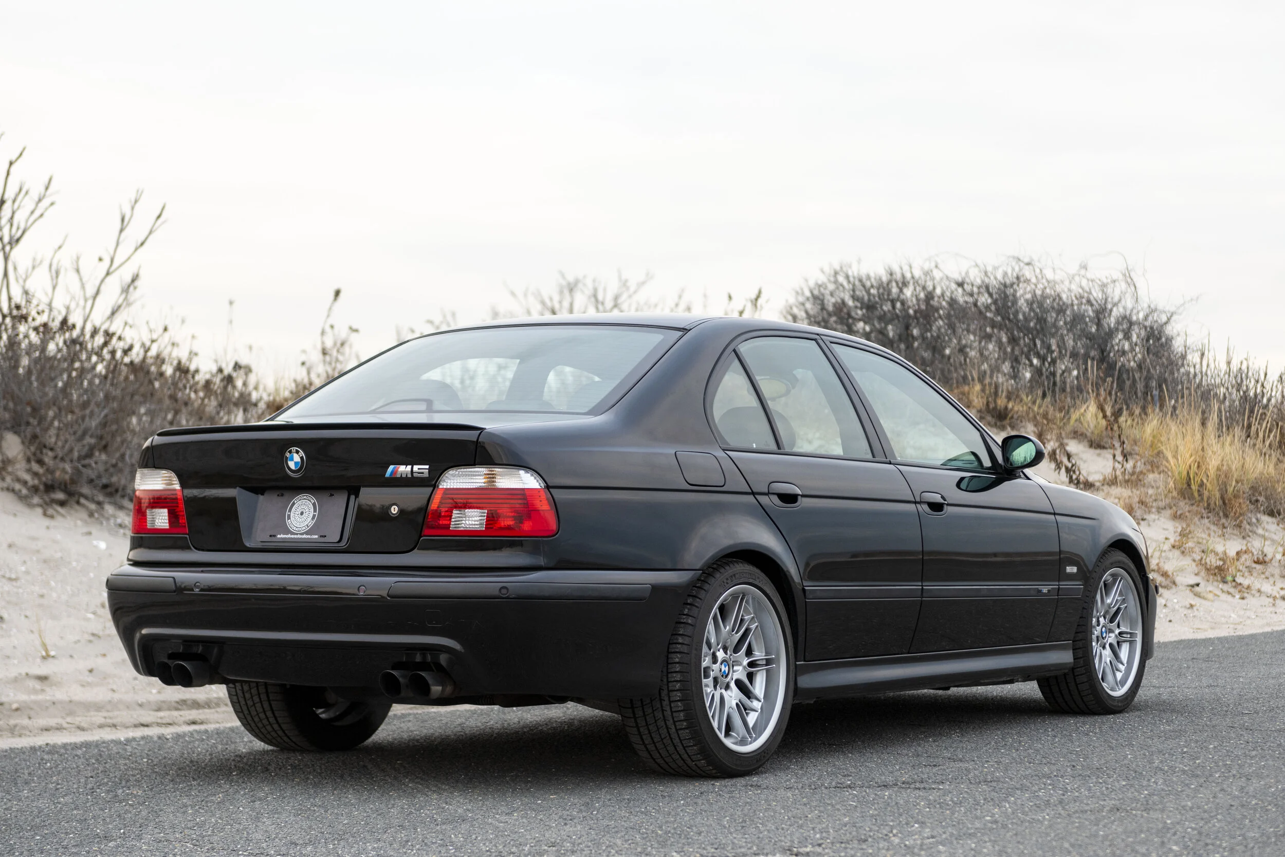 Bmw m5 2001 года