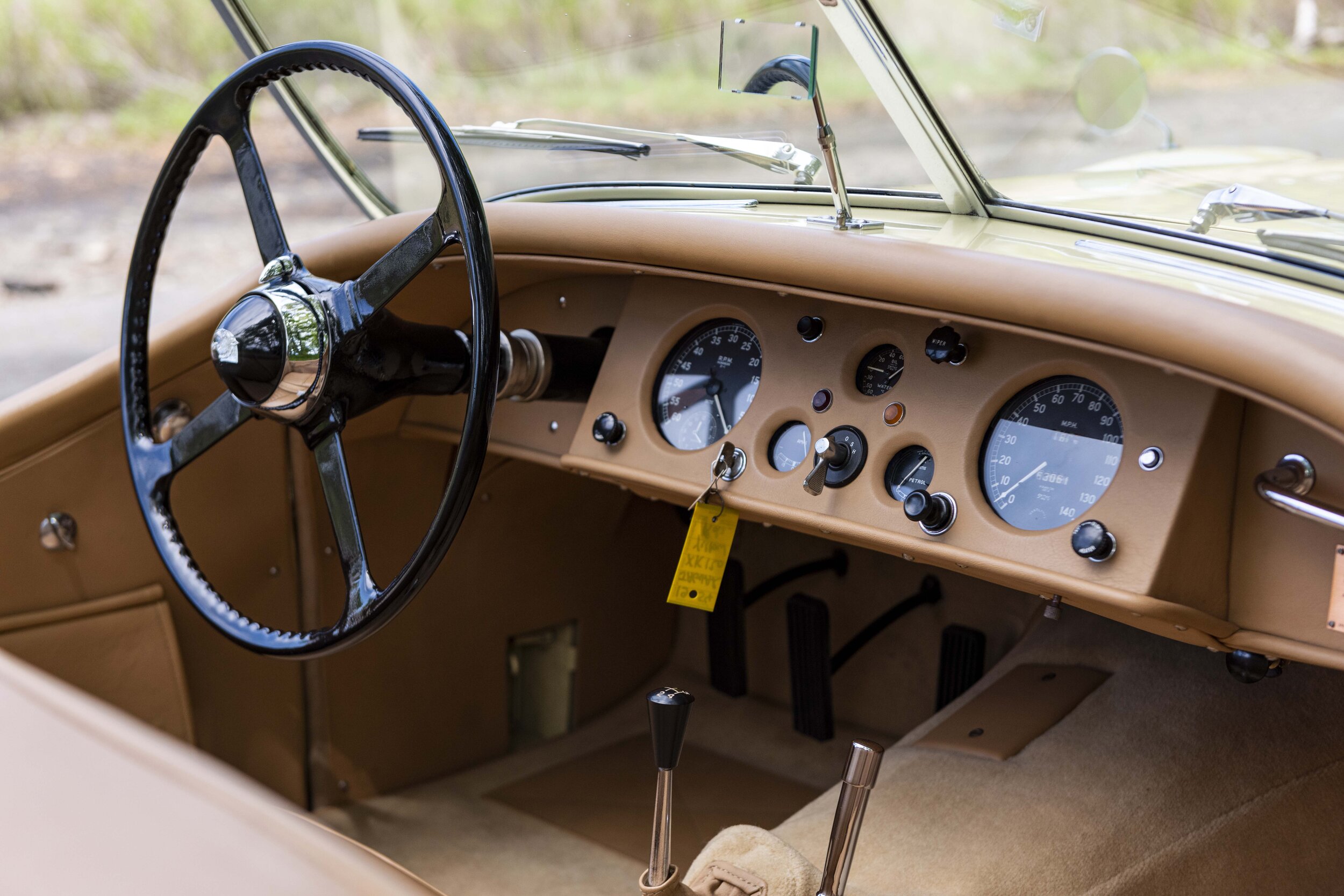 1954 Jaguar XK120 (14).jpg