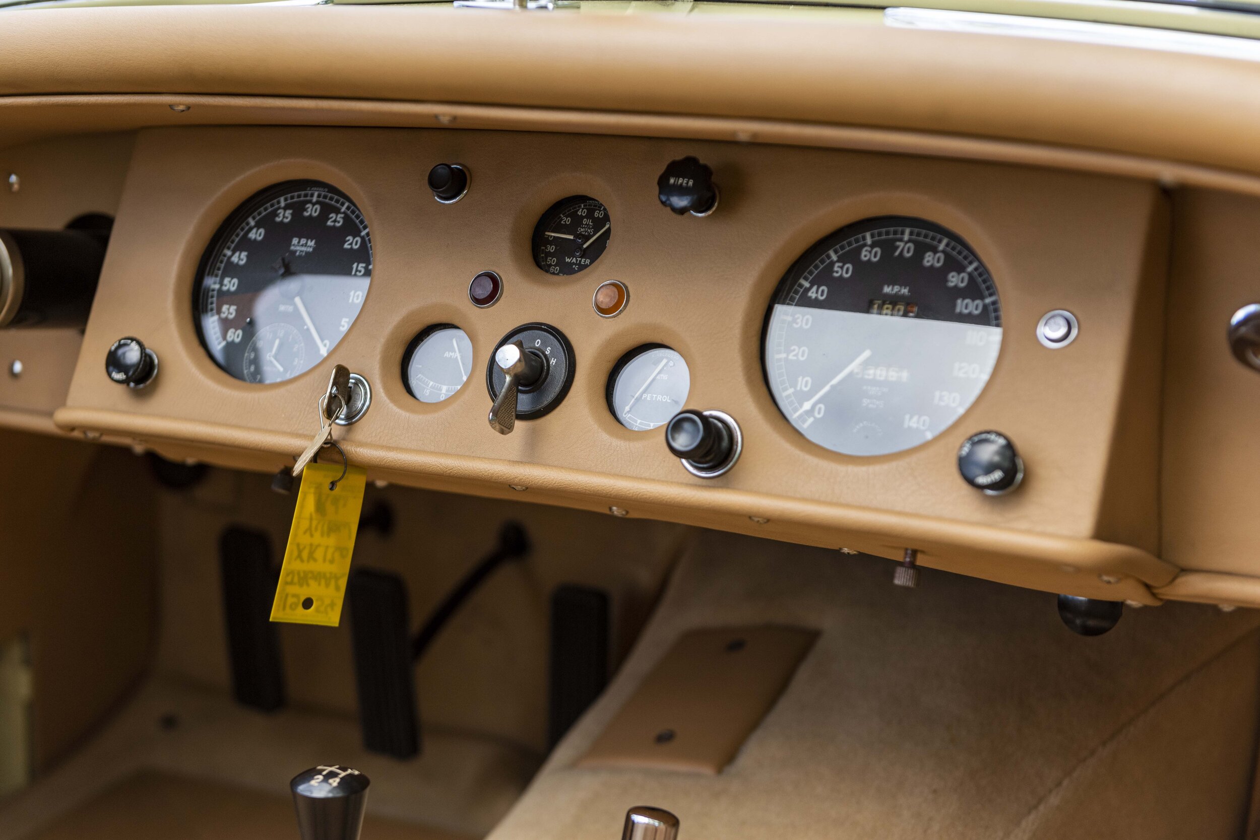 1954 Jaguar XK120 (20).jpg