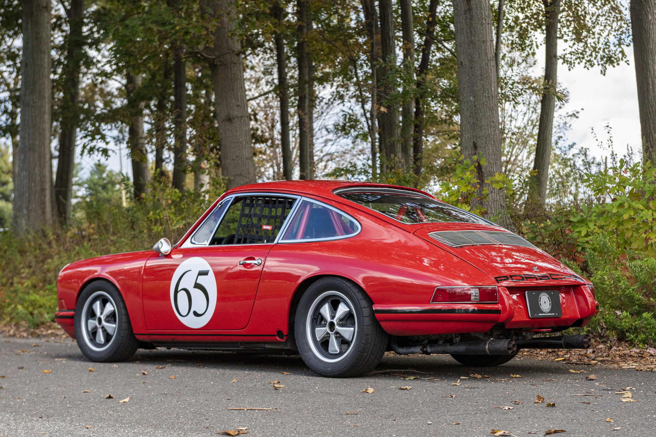 1965 Porsche 911 (14).jpg