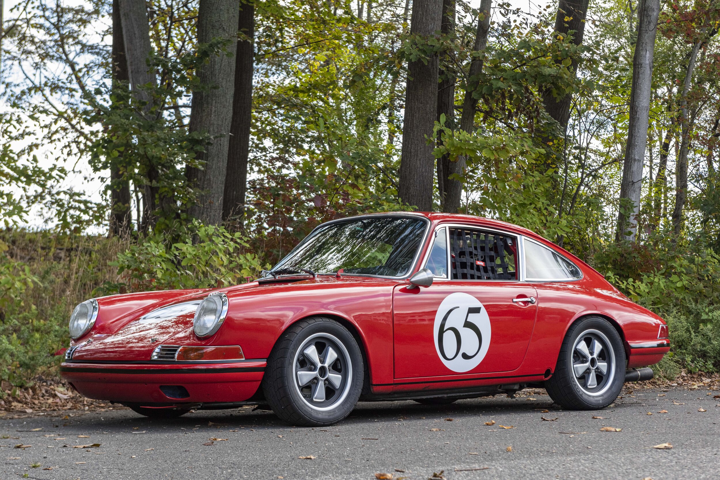 1965 Porsche 911 (17).jpg
