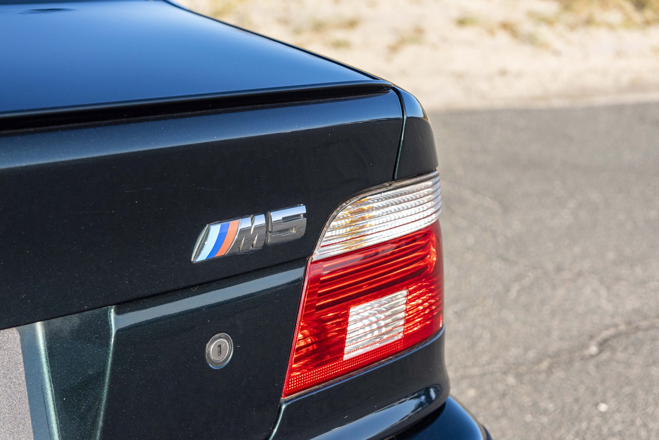 2001 BMW M5 (12).jpg