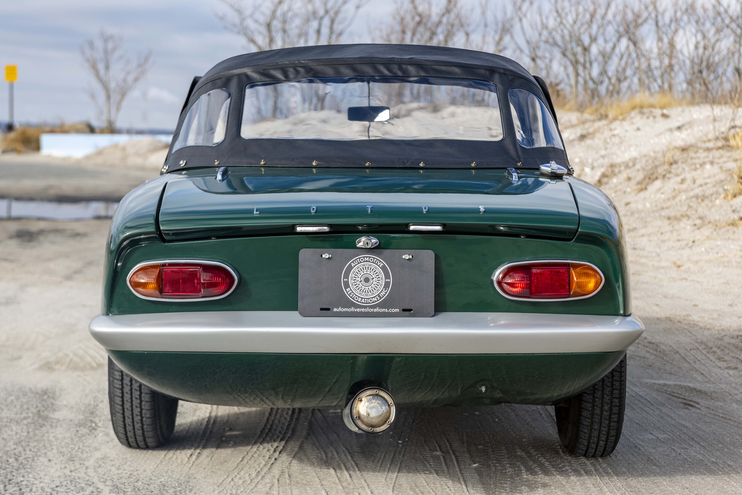 1967 Lotus Elan SE (14).jpg