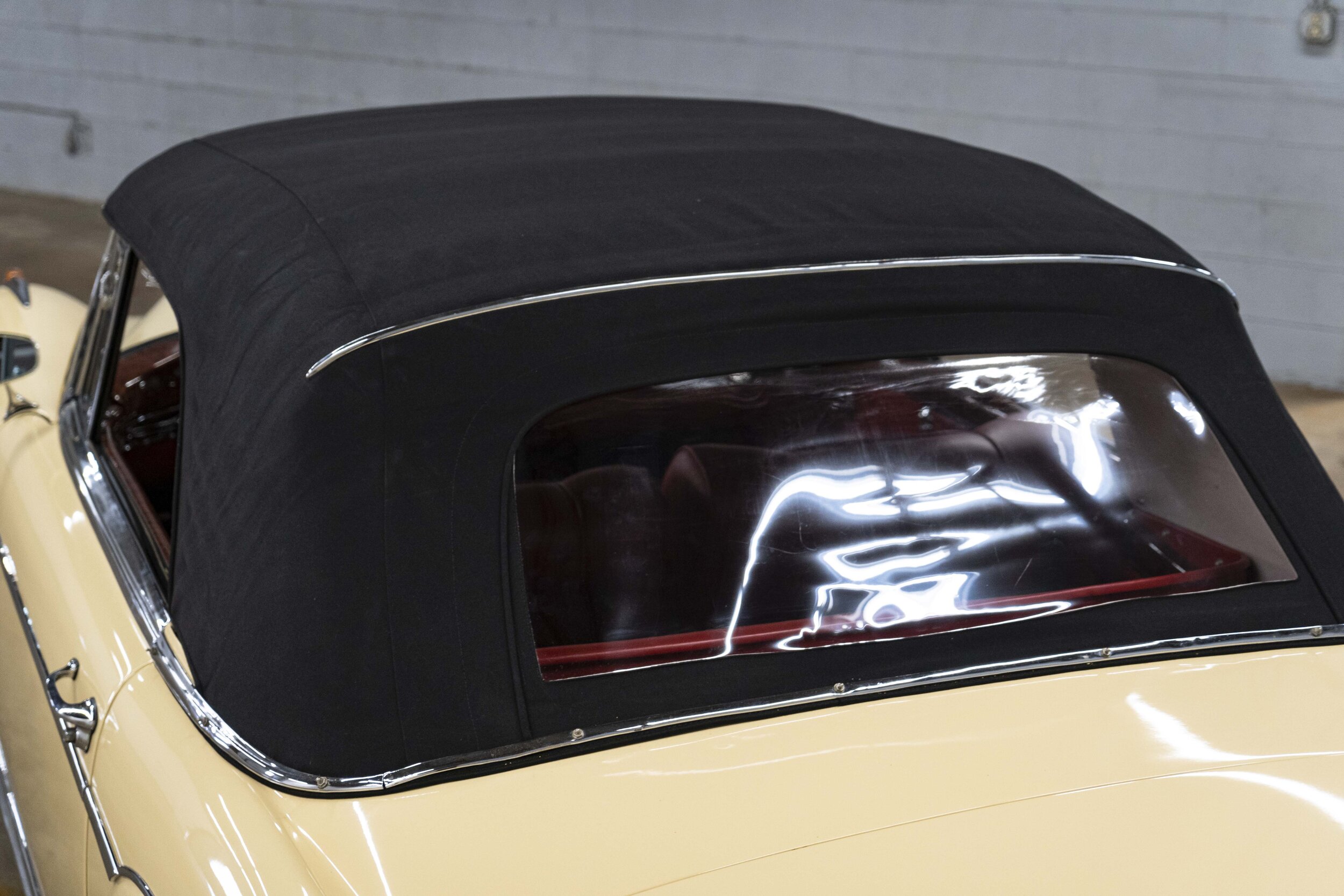 1960 Mercedes Benz 220S (46).jpg