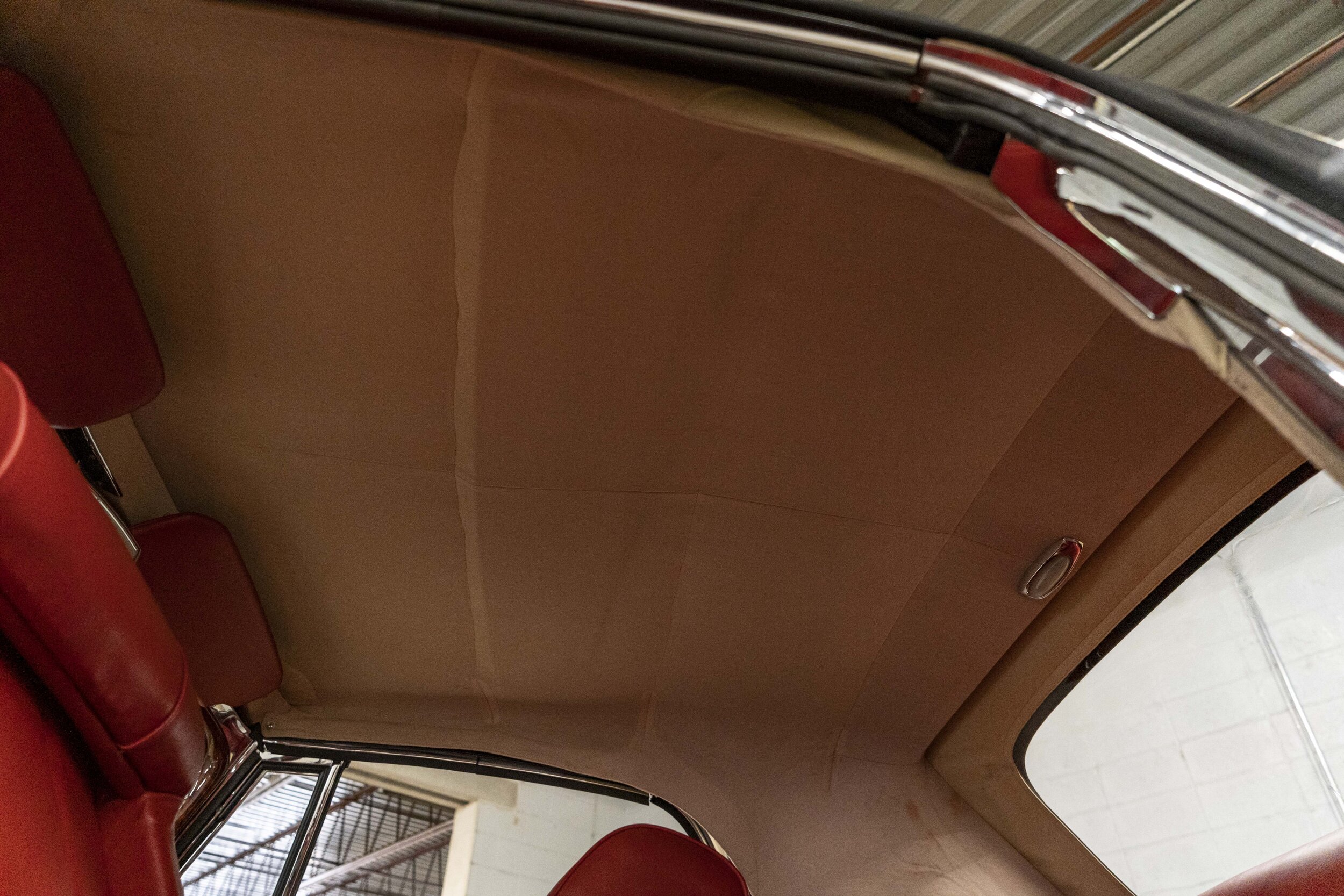 1960 Mercedes Benz 220S (114).jpg