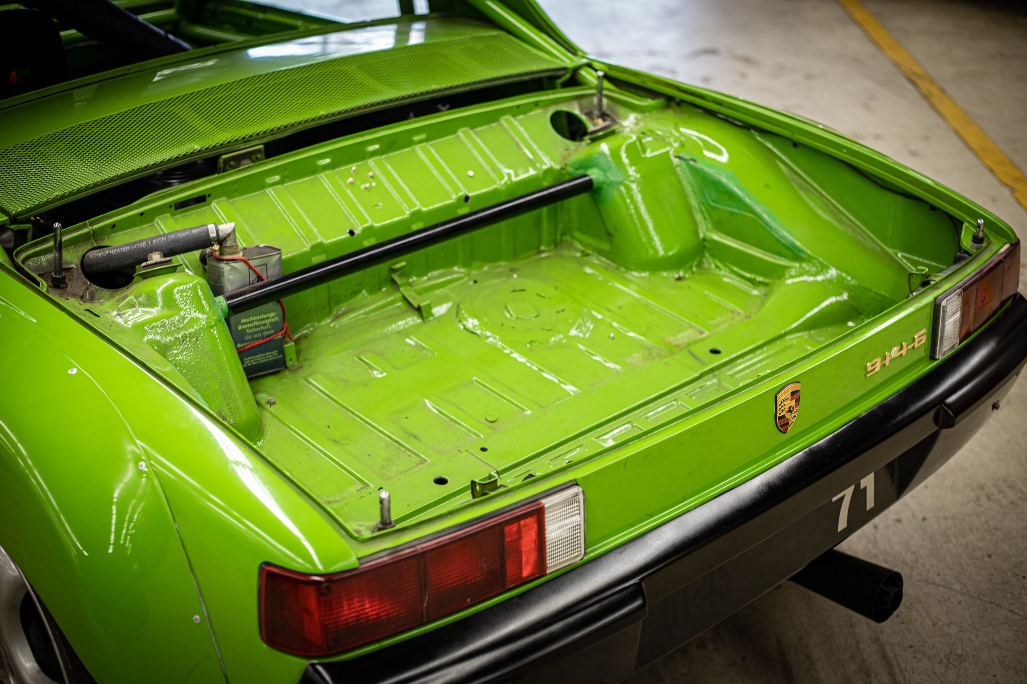 Porsche 914-6 Green (24).jpg