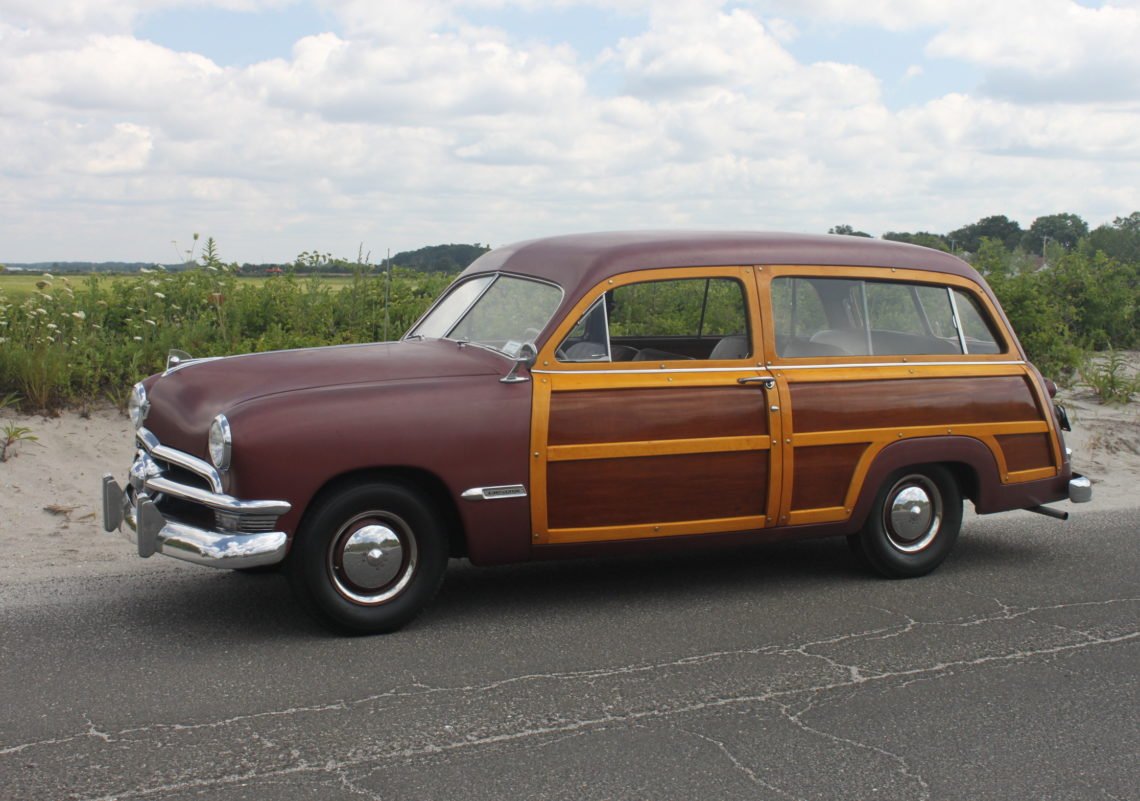1950 Ford Woody Wagon (12).jpg