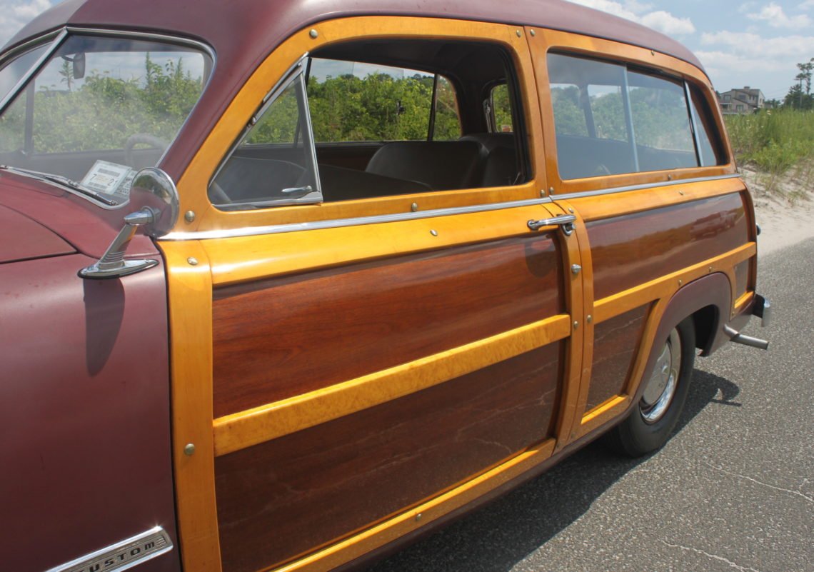 1950 Ford Woody Wagon (44).jpg