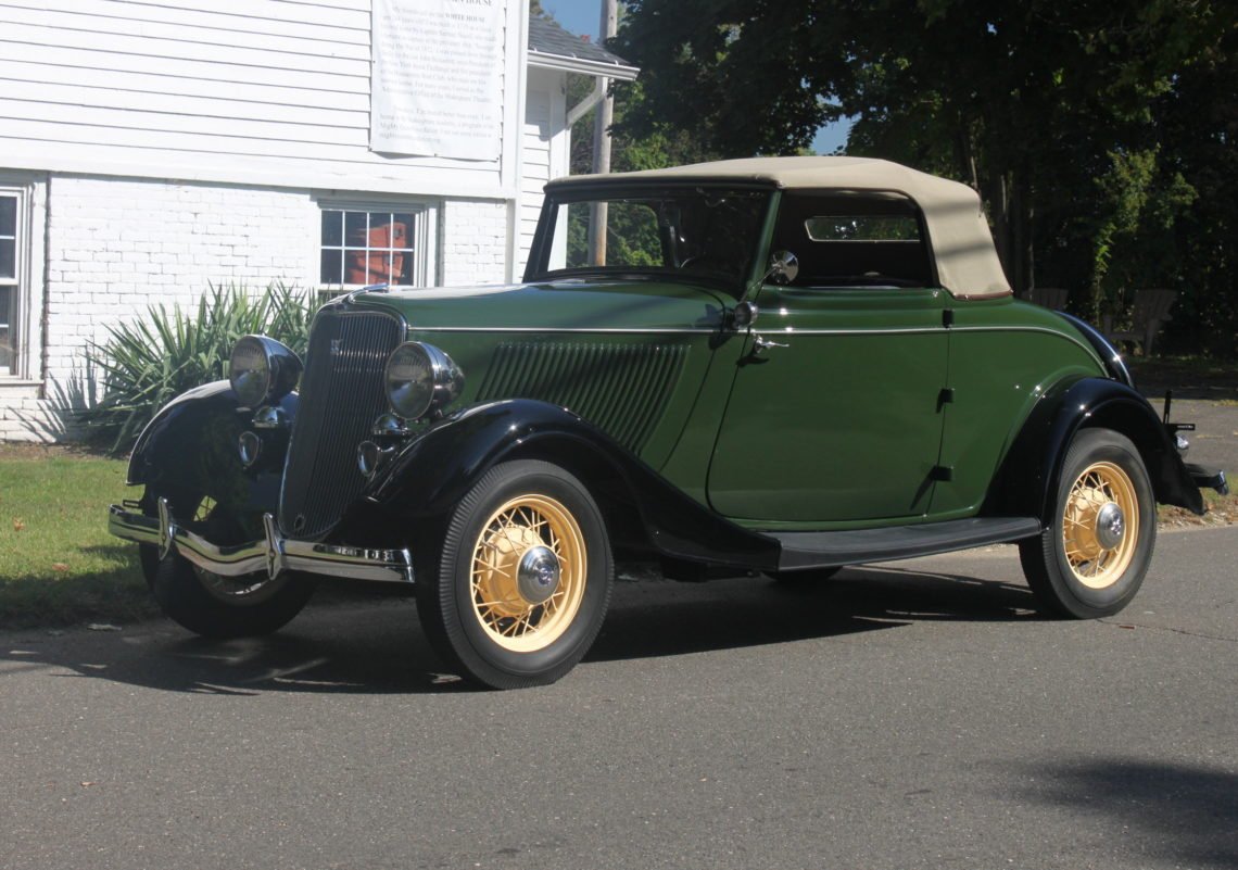 1933 Ford V8 Cabriolet (5).jpg