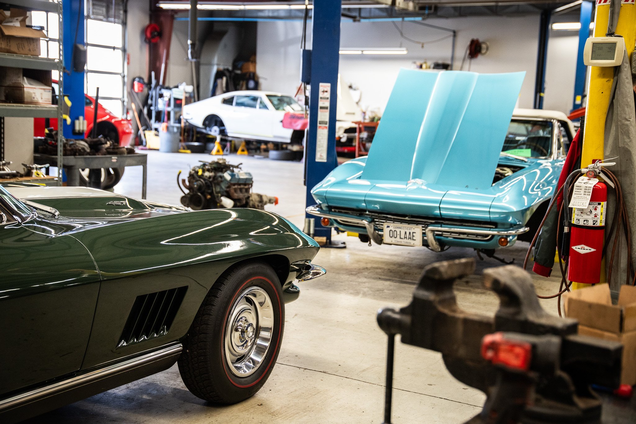 Let's C2 it...

#c2corvette #c2 #corvette #automotiverestorations #427 #bigblockchevy #smallblockchevy 

📸: @marissasimos