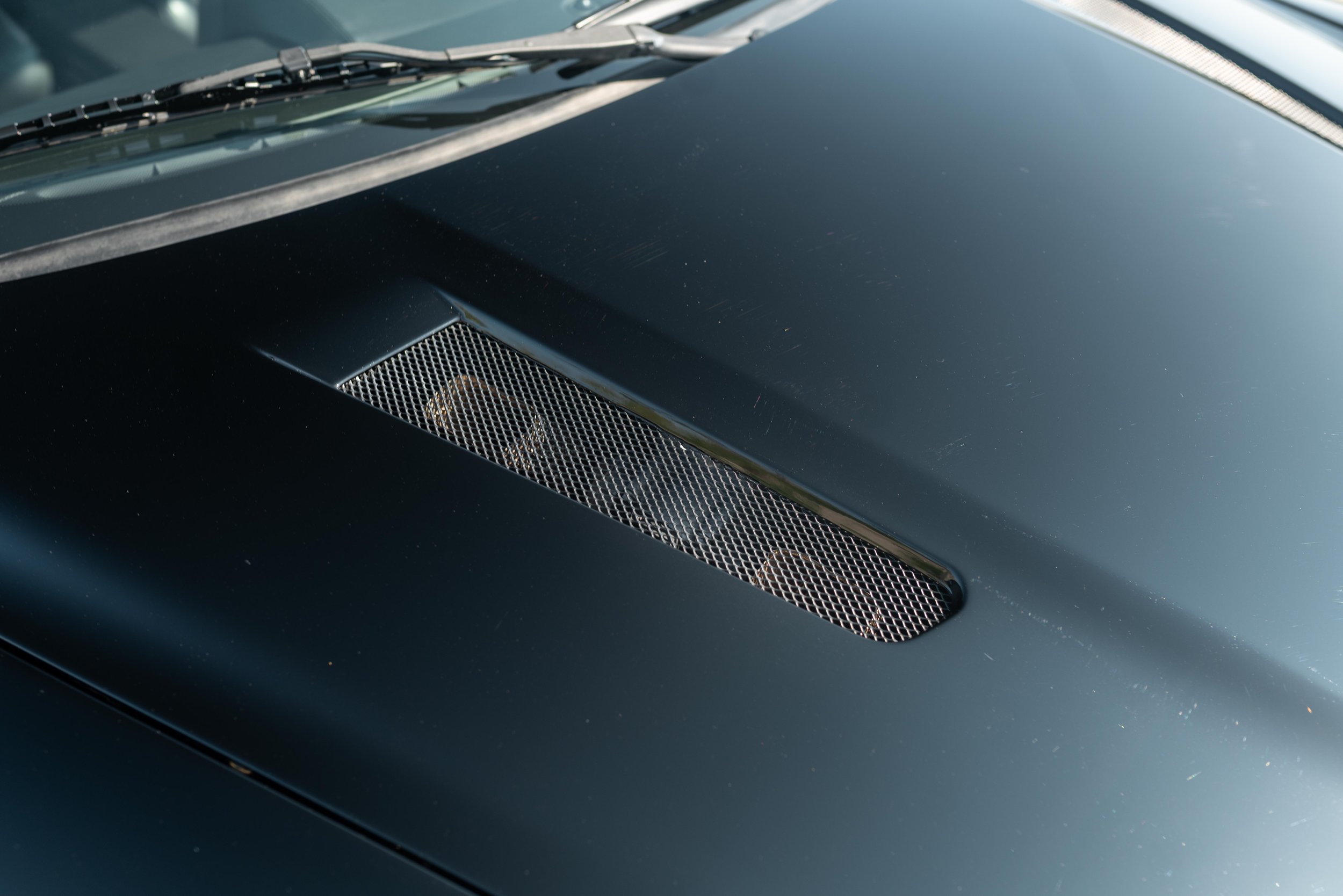 astonmartinvanquish-18.jpg